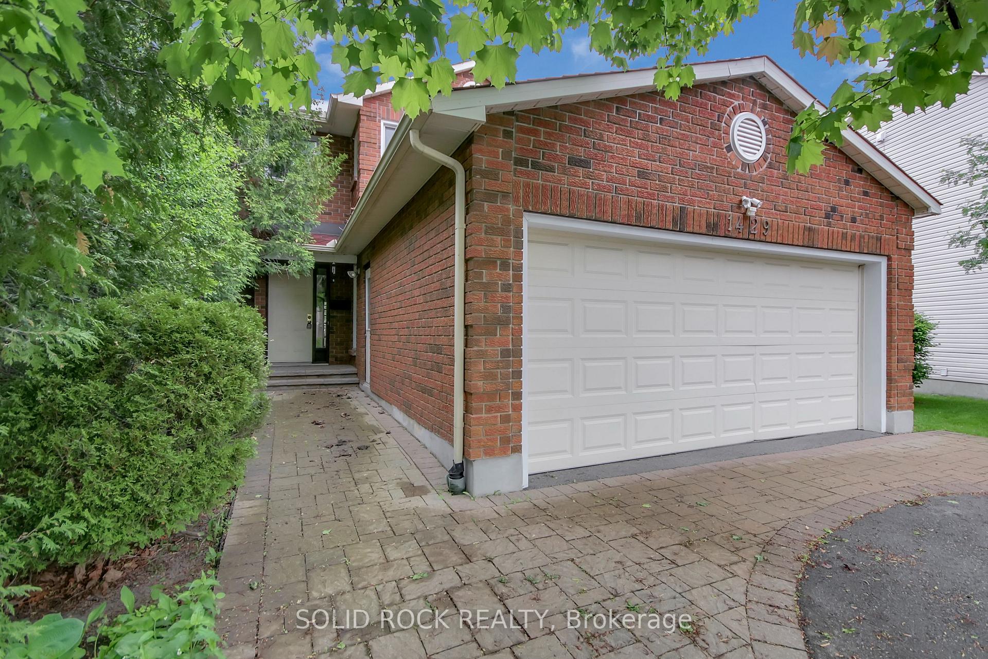Photo 9 of 1429 Prestone Drive, Ottawa, Bilberry Creek/Queenswood Heights — HOMEH