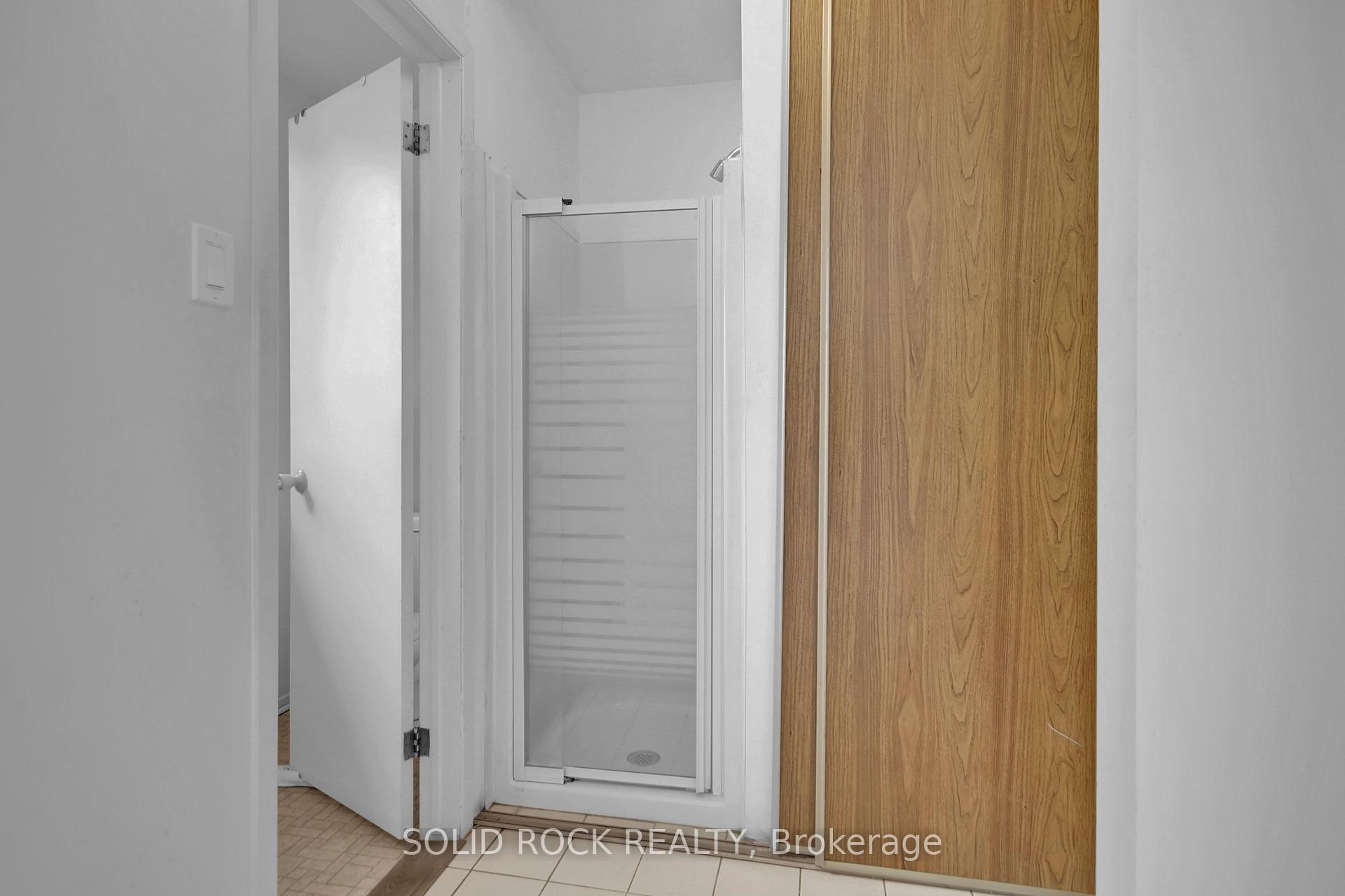 Photo 17 of 1429 Prestone Drive, Ottawa, Bilberry Creek/Queenswood Heights — HOMEH
