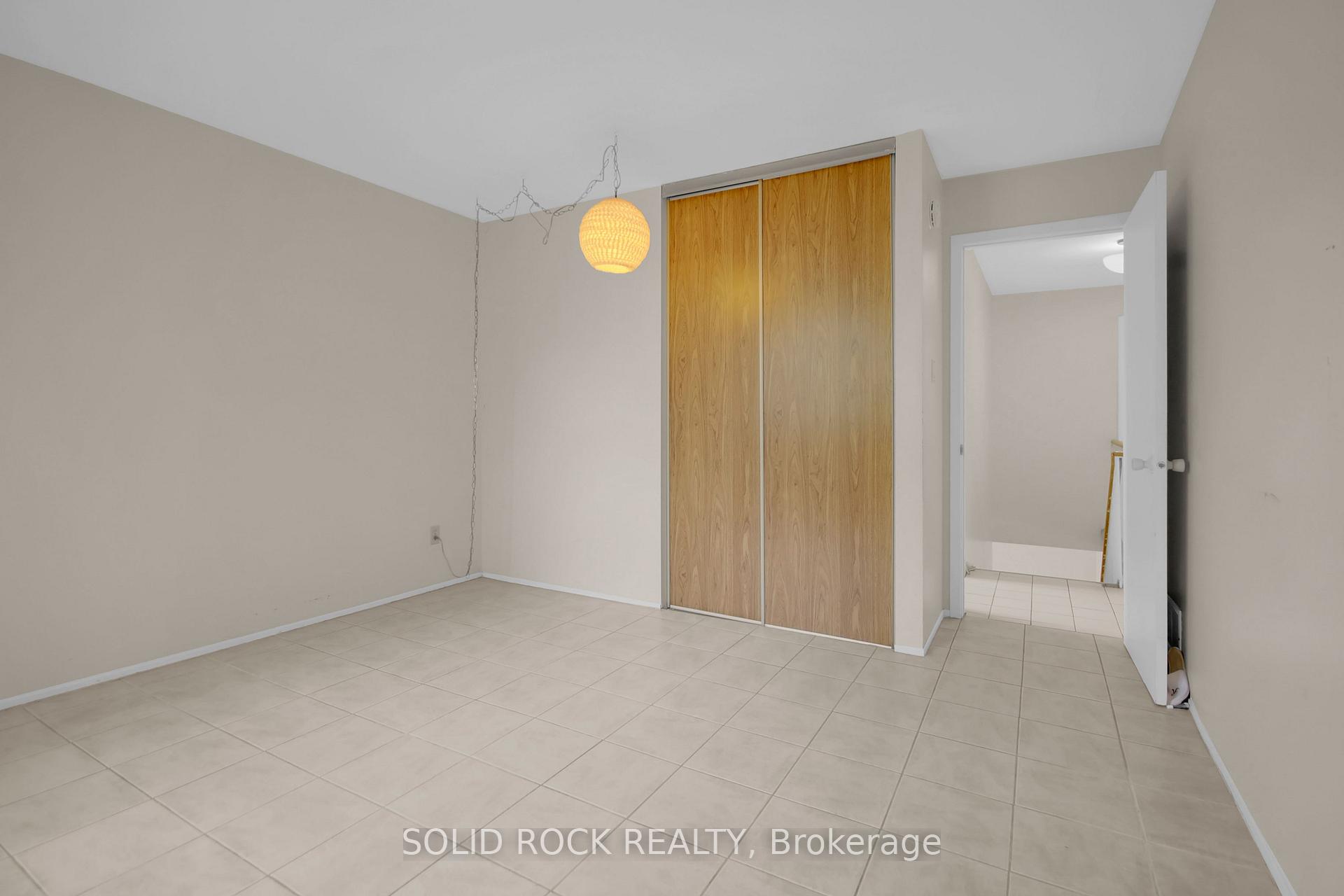 Photo 29 of 1429 Prestone Drive, Ottawa, Bilberry Creek/Queenswood Heights — HOMEH