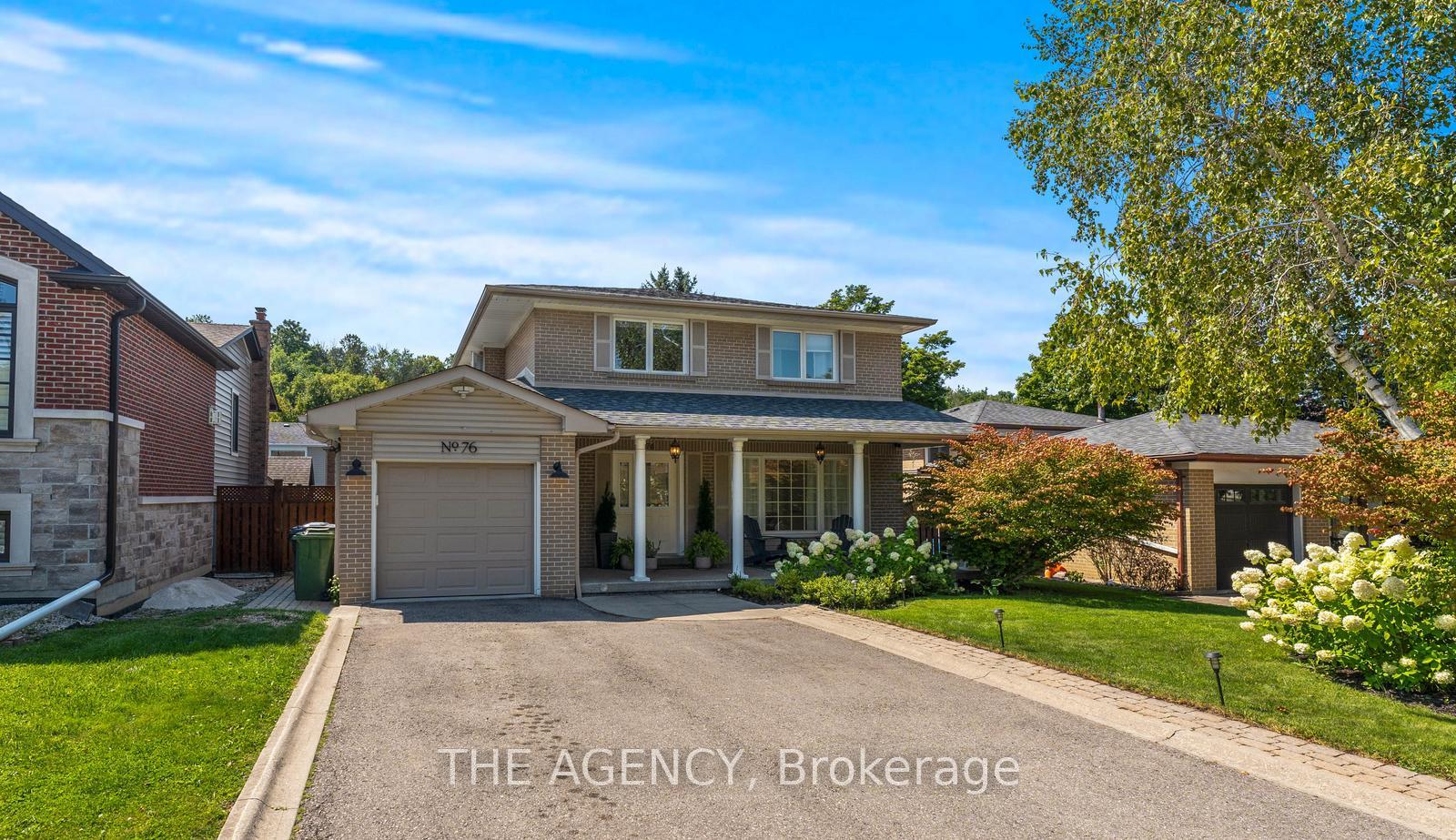 Photo 1 of 76 Connaught Crescent, Caledon, Bolton West — HOMEH