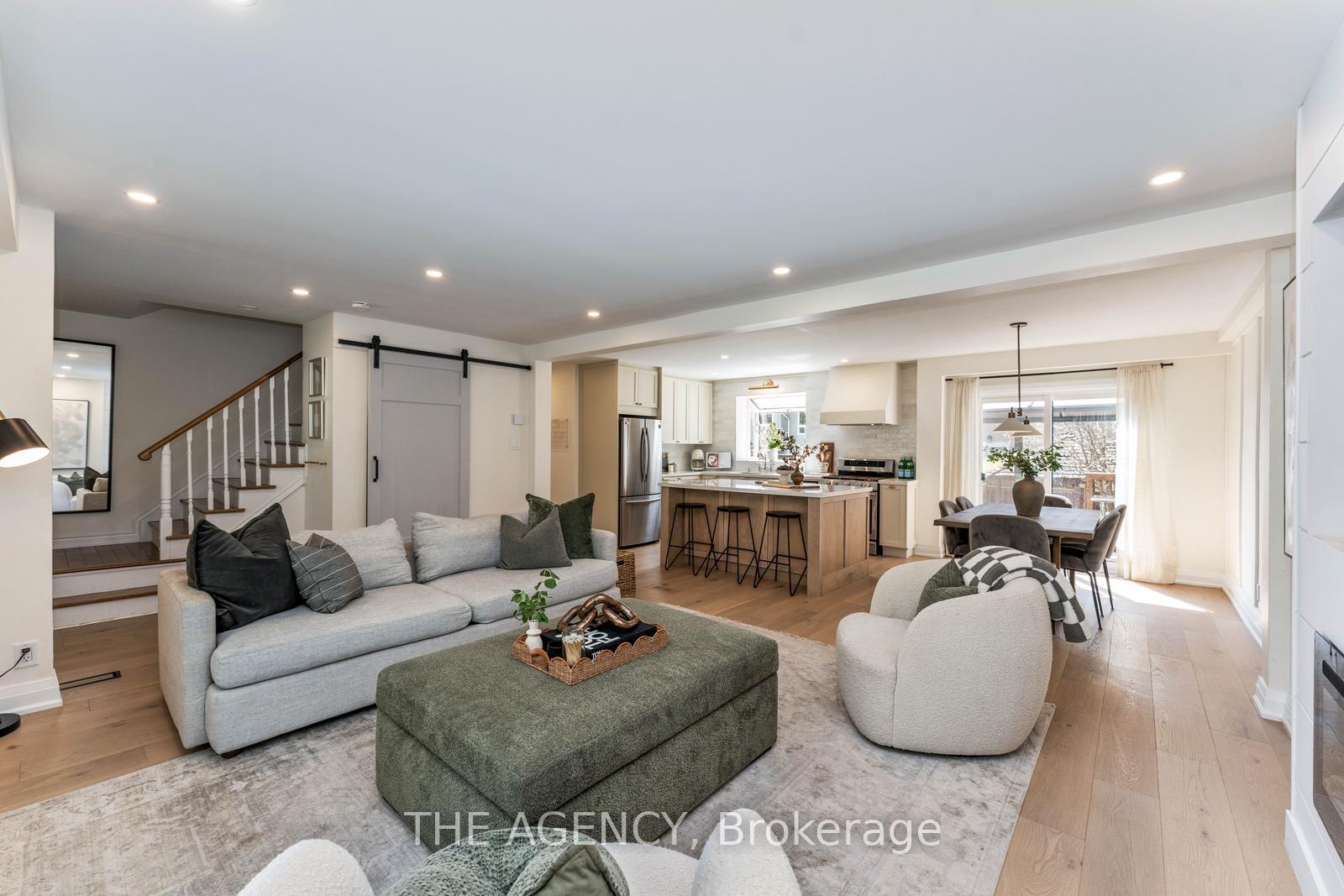 Photo 12 of 76 Connaught Crescent, Caledon, Bolton West — HOMEH