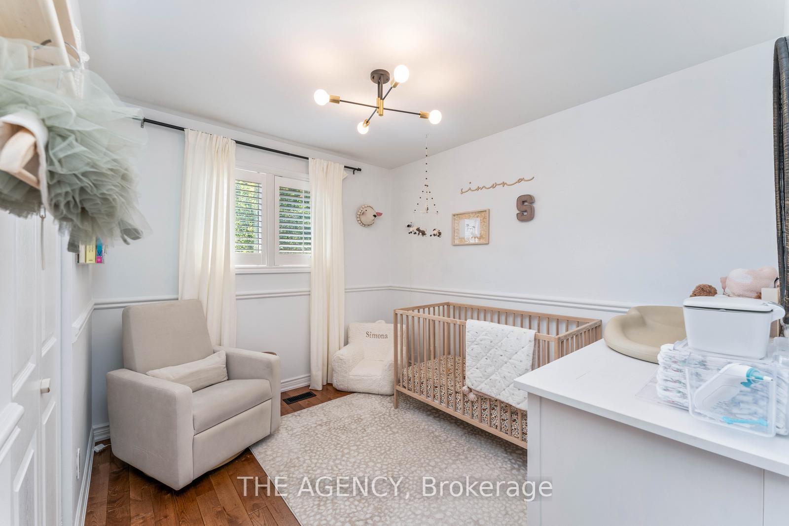Photo 22 of 76 Connaught Crescent, Caledon, Bolton West — HOMEH
