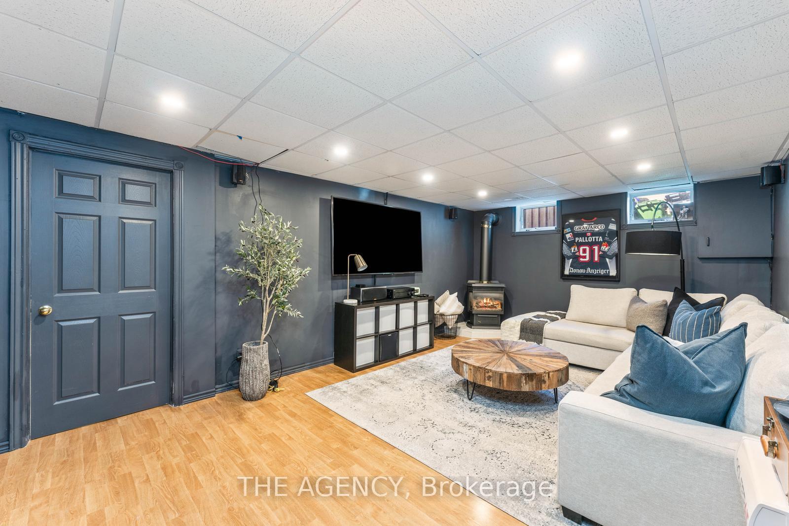 Photo 30 of 76 Connaught Crescent, Caledon, Bolton West — HOMEH