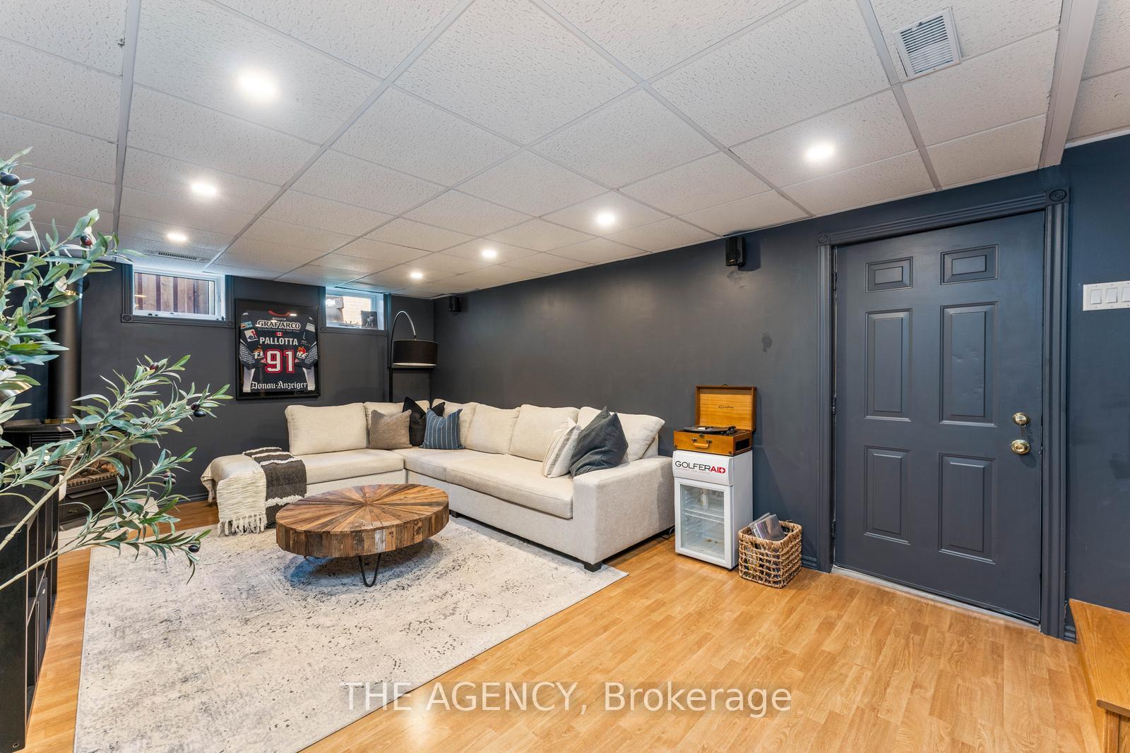 Photo 32 of 76 Connaught Crescent, Caledon, Bolton West — HOMEH