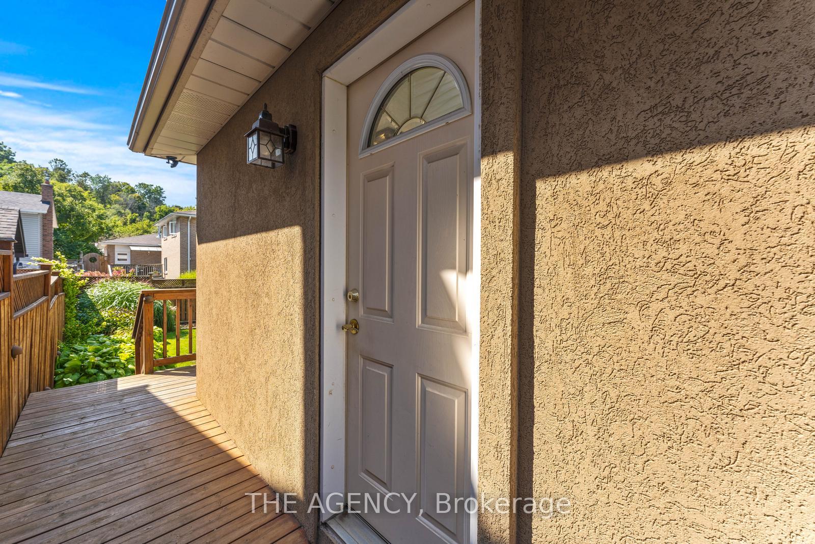Photo 46 of 76 Connaught Crescent, Caledon, Bolton West — HOMEH