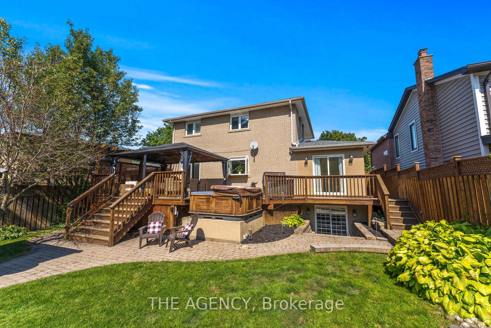 Photo 48 of 76 Connaught Crescent, Caledon, Bolton West — HOMEH