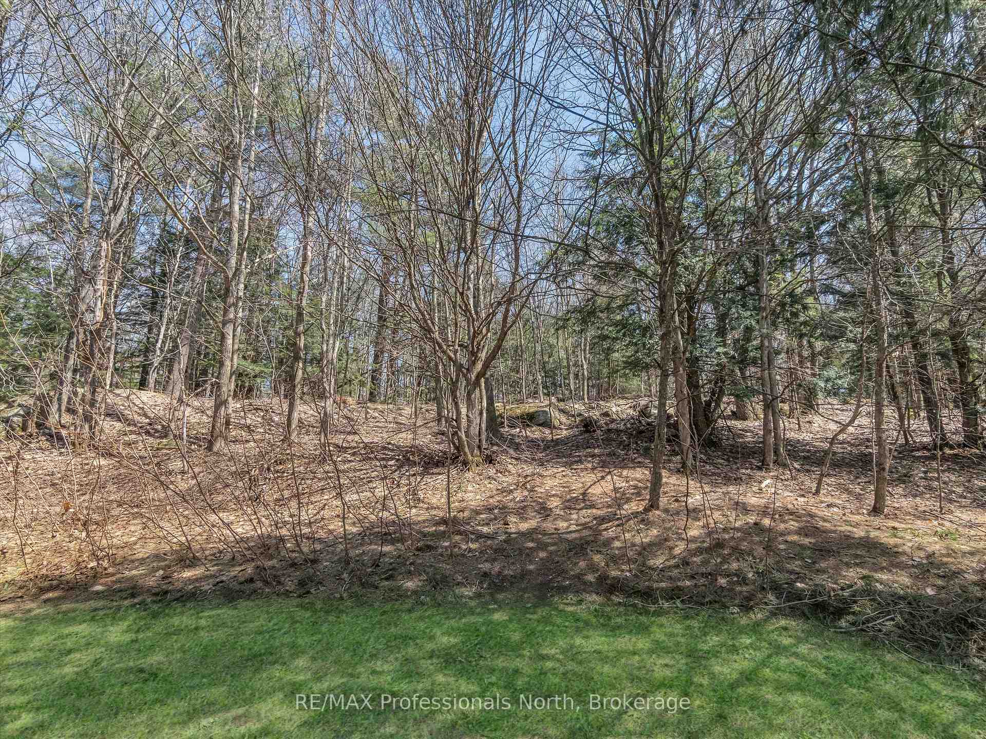 Photo 23 of 10 Heron's Hill, Bracebridge, Muskoka (N) — HOMEH