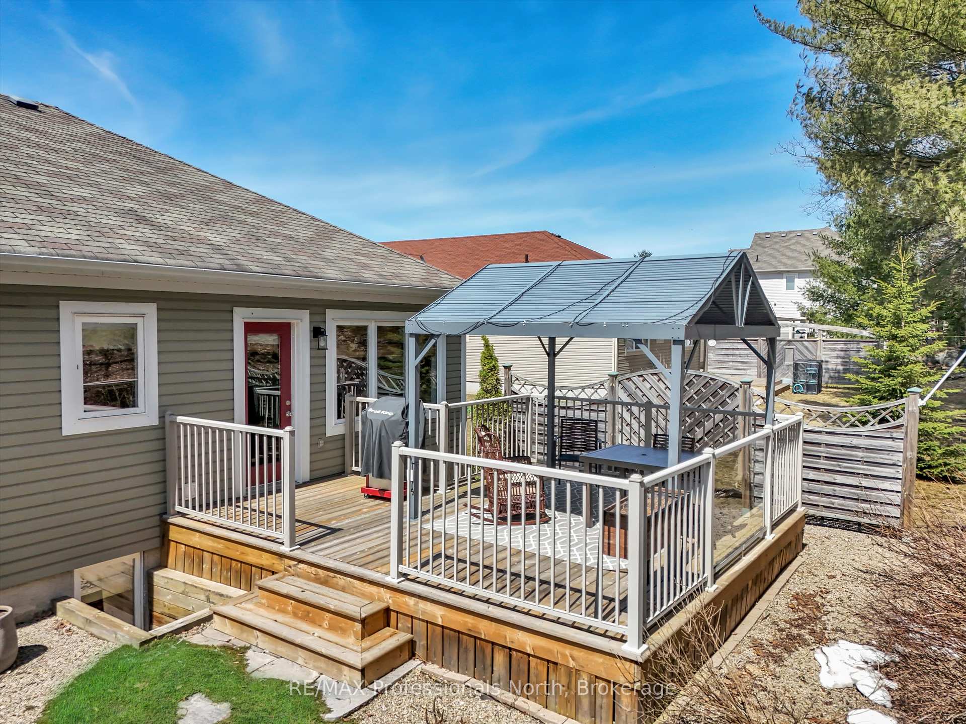 Photo 24 of 10 Heron's Hill, Bracebridge, Muskoka (N) — HOMEH