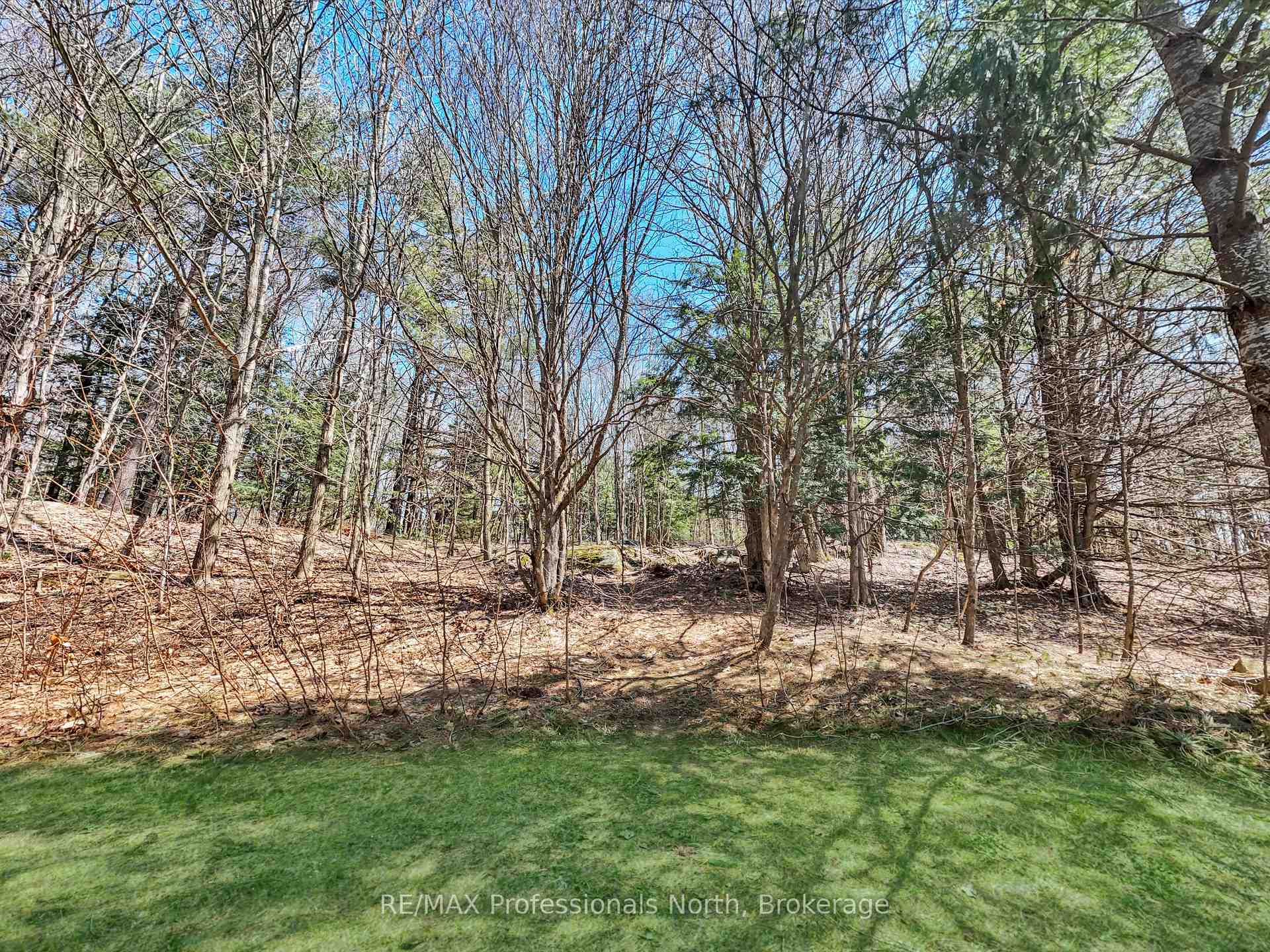 Photo 29 of 10 Heron's Hill, Bracebridge, Muskoka (N) — HOMEH