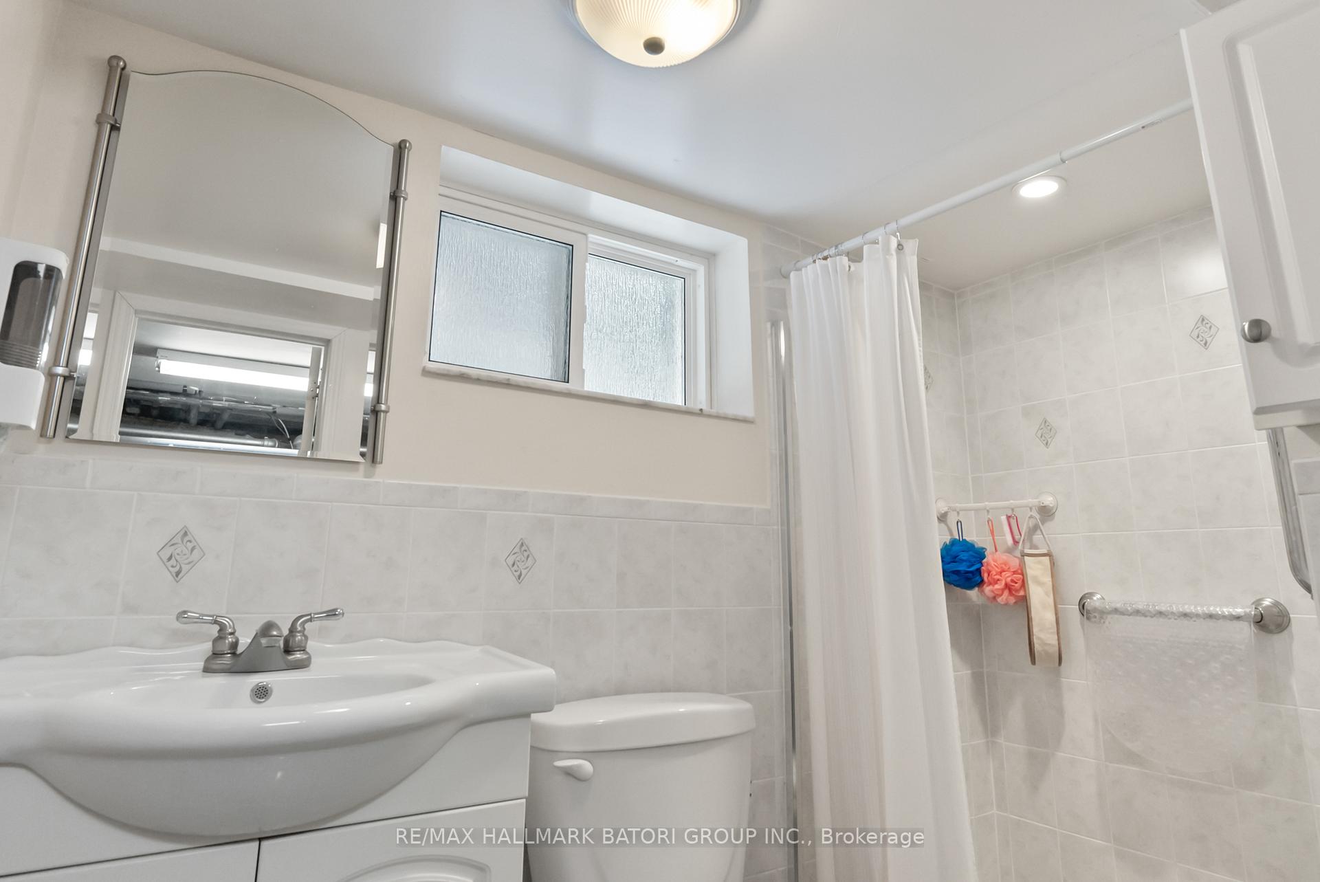Photo 13 of 263 Castlefield Avenue, Toronto, Yonge-Eglinton — HOMEH