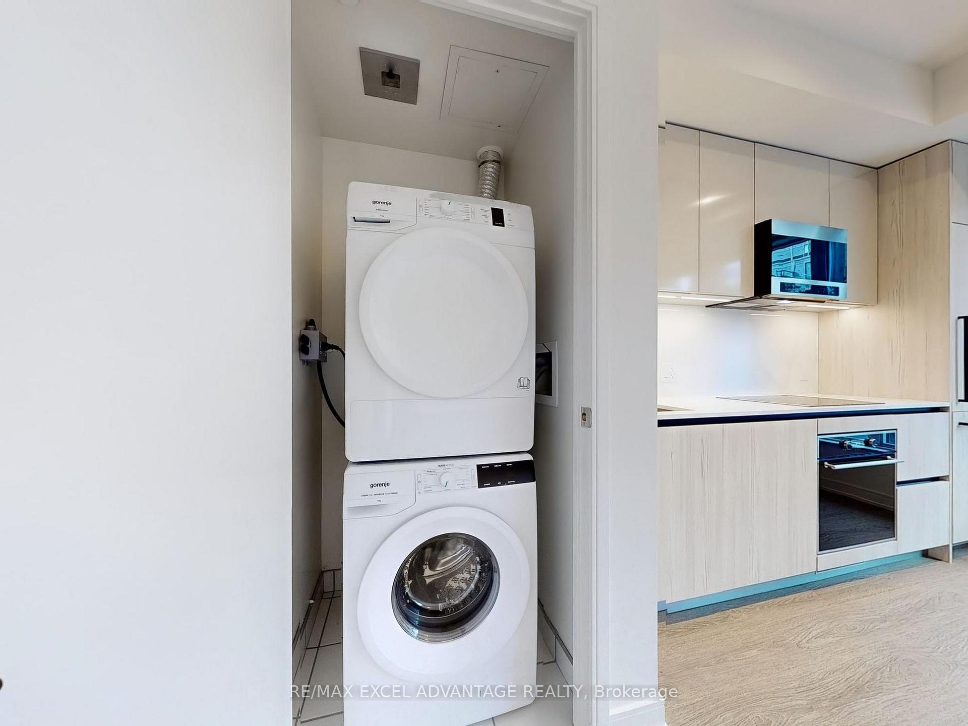Photo 4 of Unit 306, 425 Front Street E, Toronto, Waterfront Communities — HOMEH