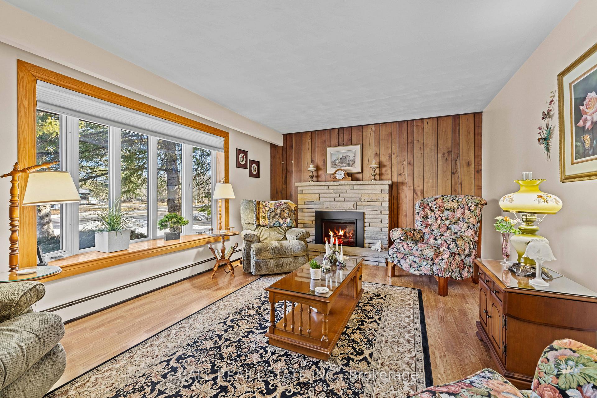 Photo 8 of 161 Coral Drive, Douro-Dummer — HOMEH