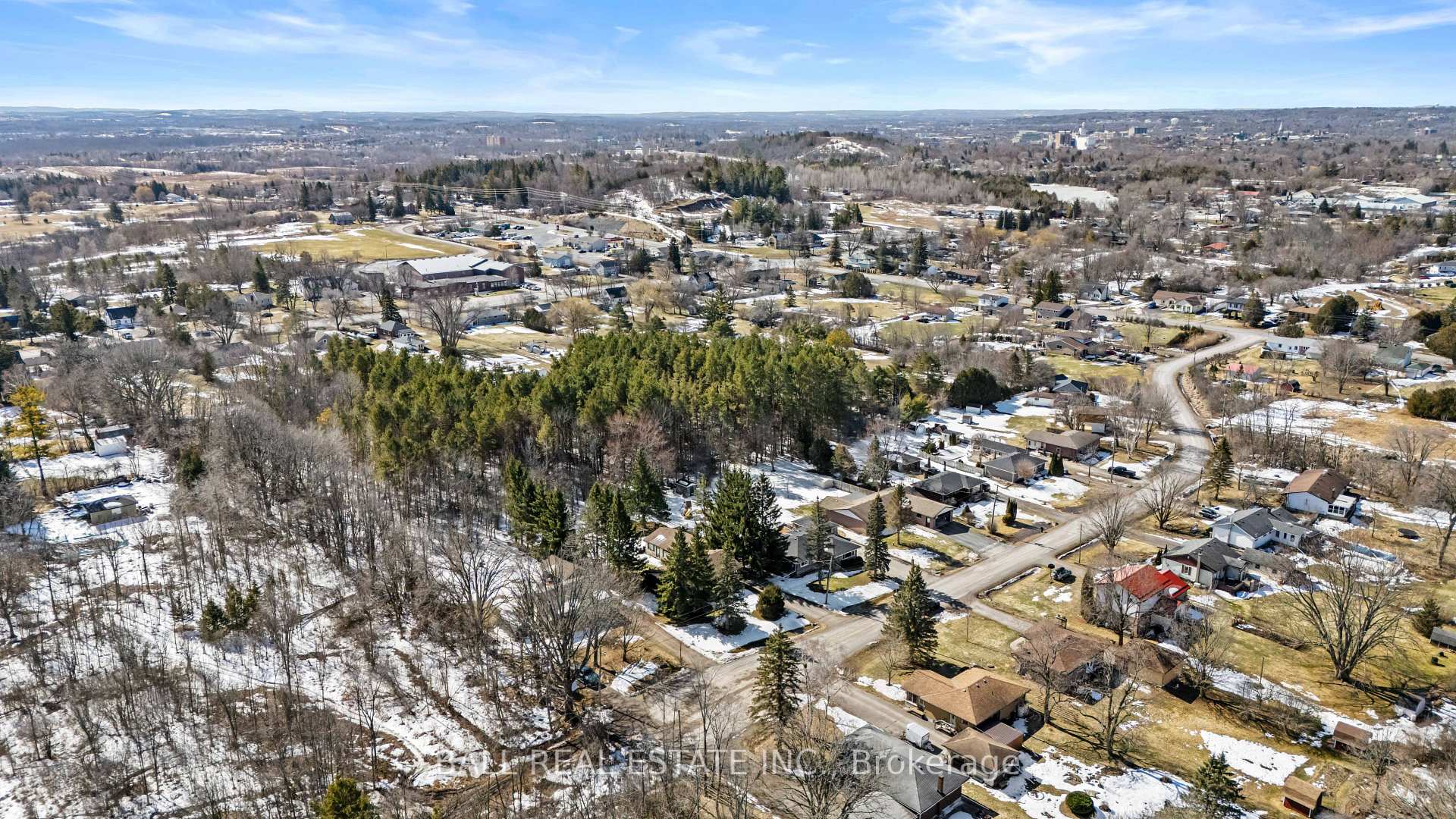 Photo 35 of 161 Coral Drive, Douro-Dummer — HOMEH