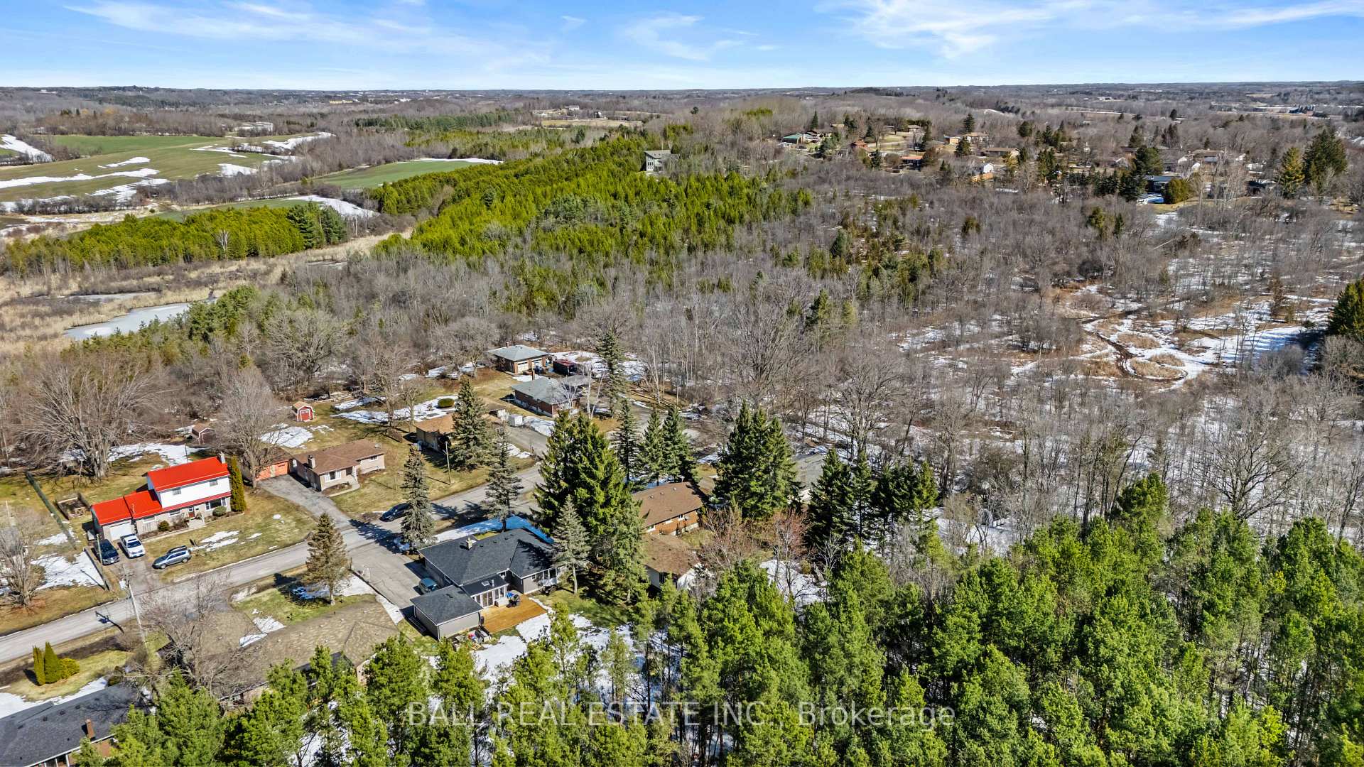 Photo 32 of 161 Coral Drive, Douro-Dummer — HOMEH
