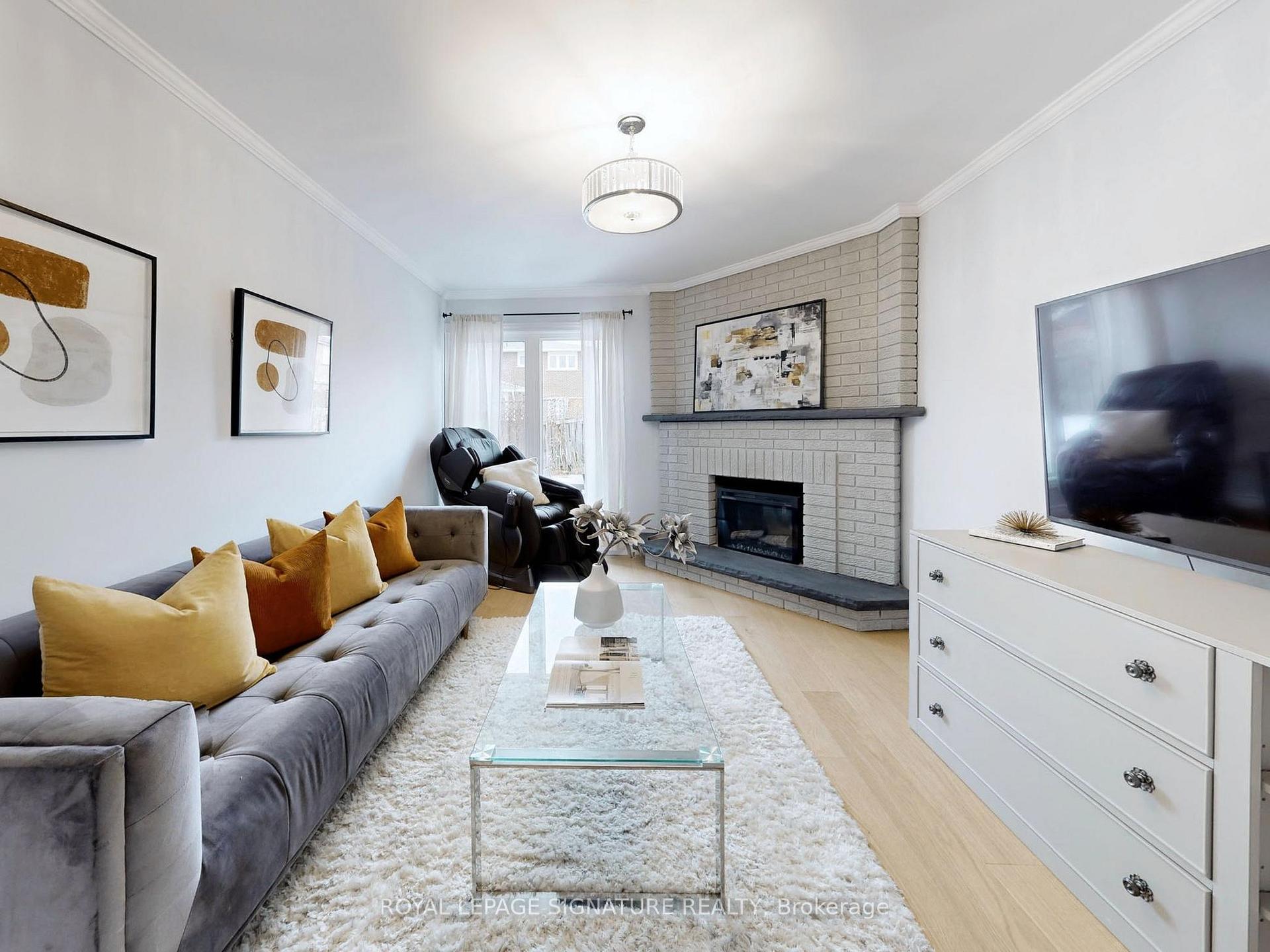 Photo 15 of 72 Graham Crescent, Markham, Raymerville — HOMEH