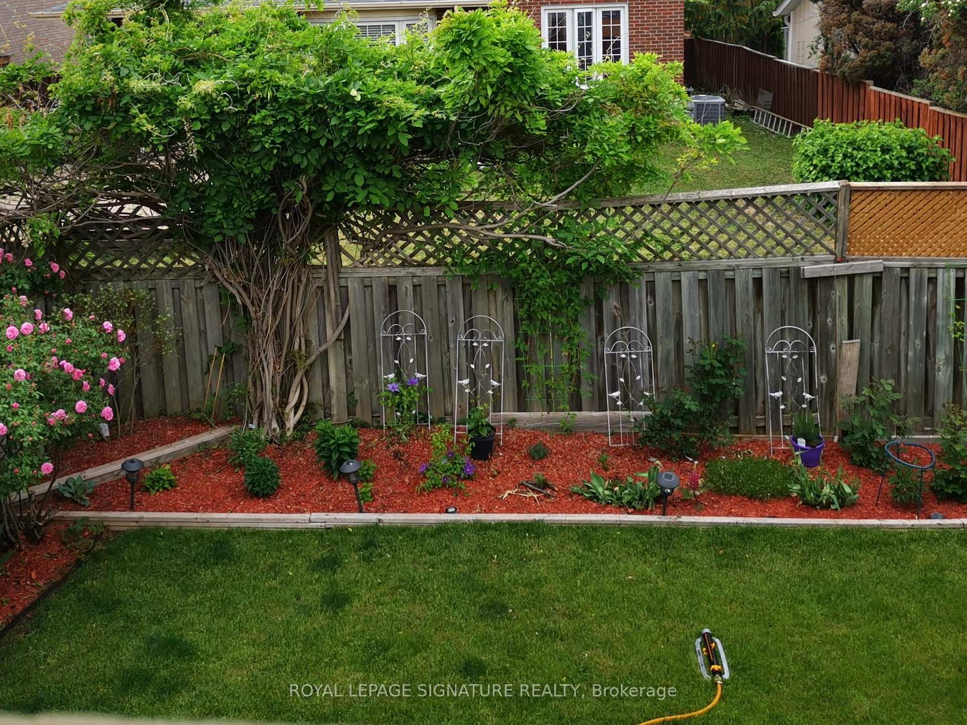 Photo 42 of 72 Graham Crescent, Markham, Raymerville — HOMEH