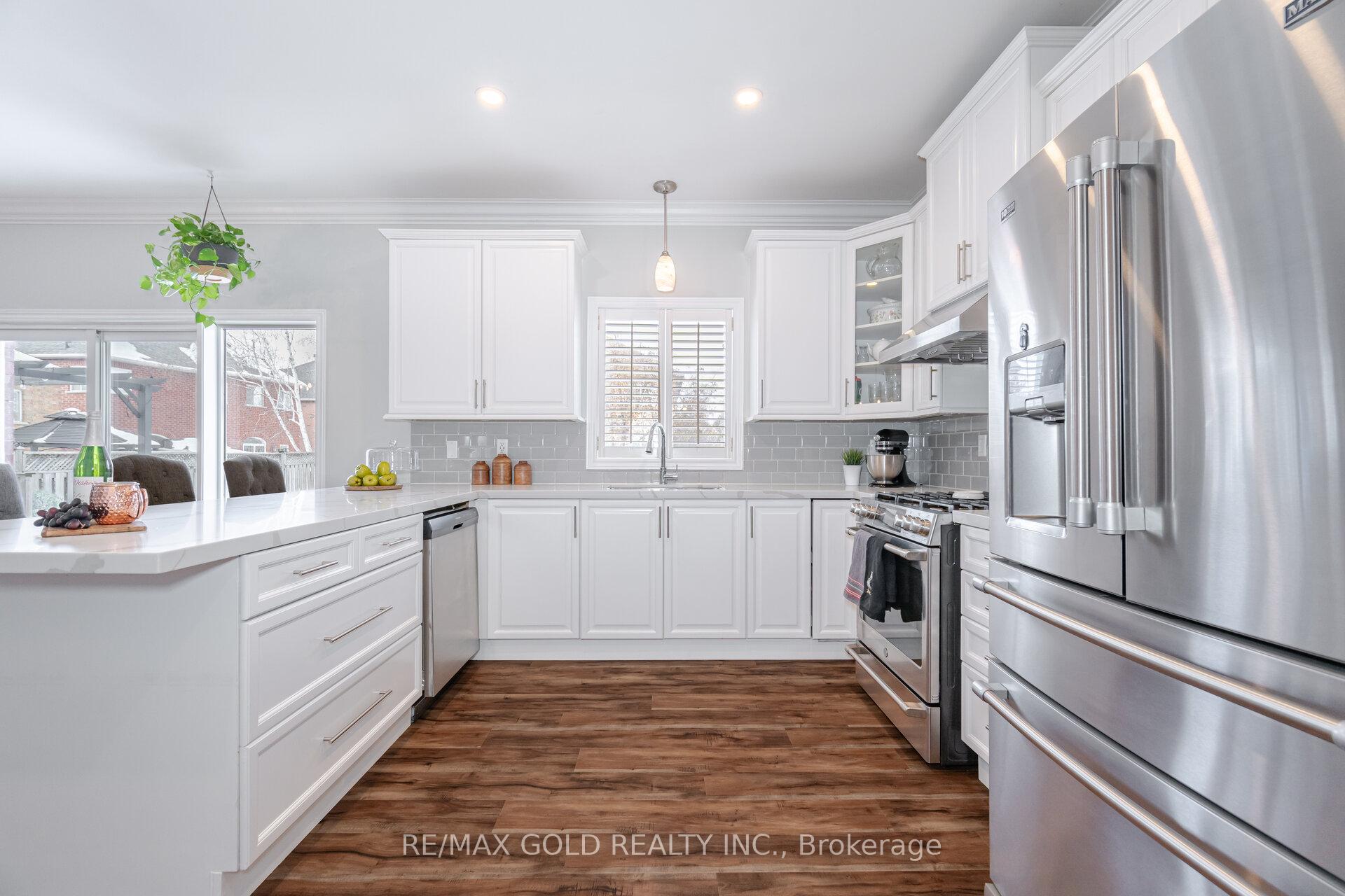 Photo 9 of 20 Treeview Crescent, Caledon, Rural Caledon — HOMEH