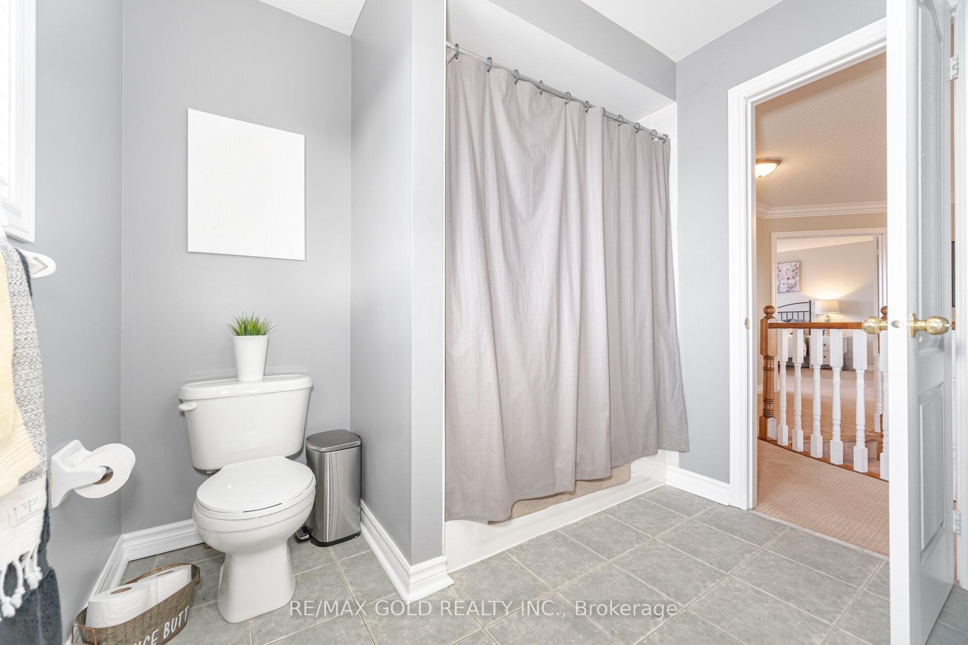 Photo 22 of 20 Treeview Crescent, Caledon, Rural Caledon — HOMEH