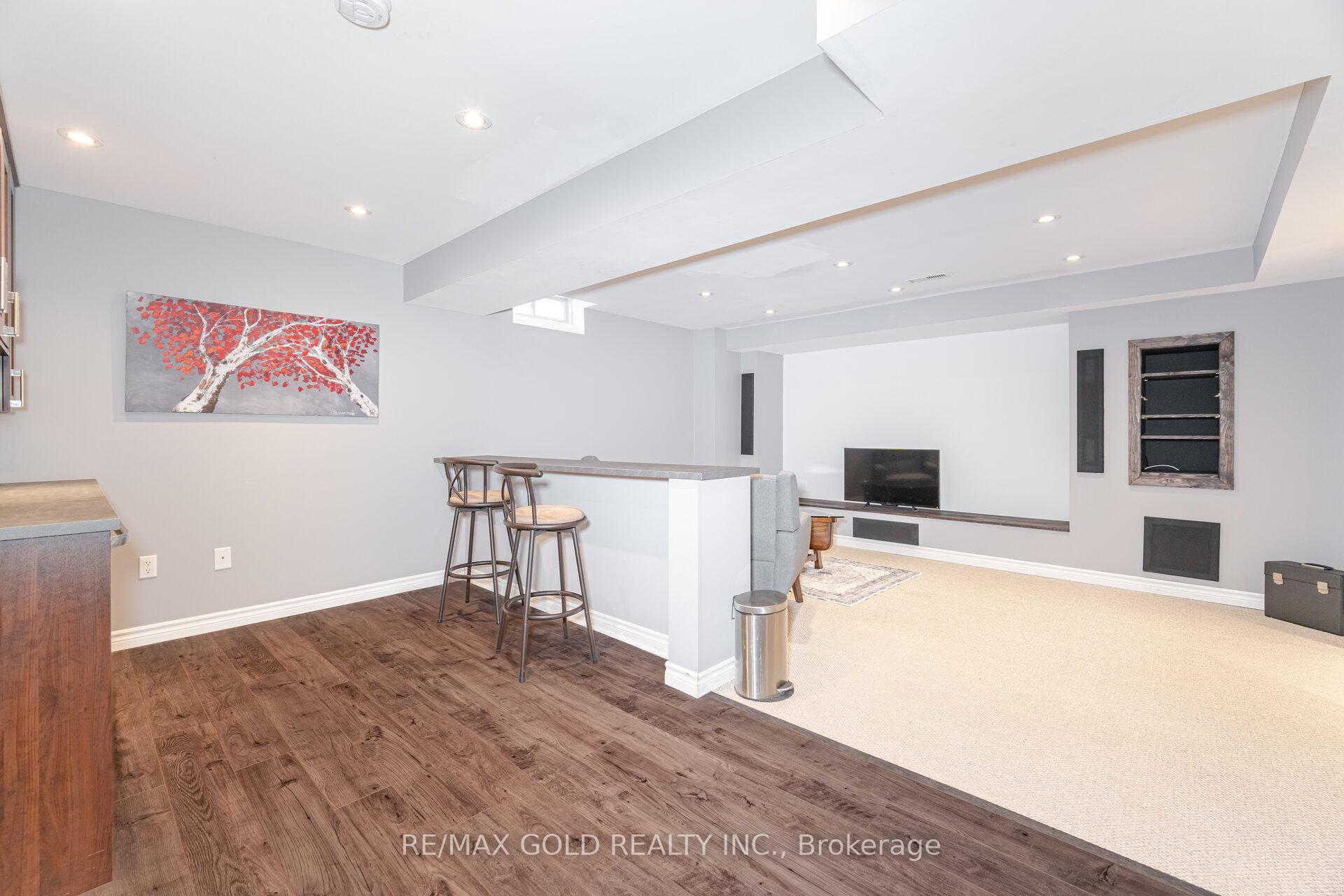 Photo 32 of 20 Treeview Crescent, Caledon, Rural Caledon — HOMEH