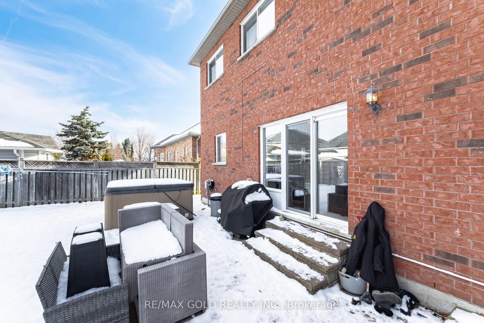 Photo 31 of 20 Treeview Crescent, Caledon, Rural Caledon — HOMEH