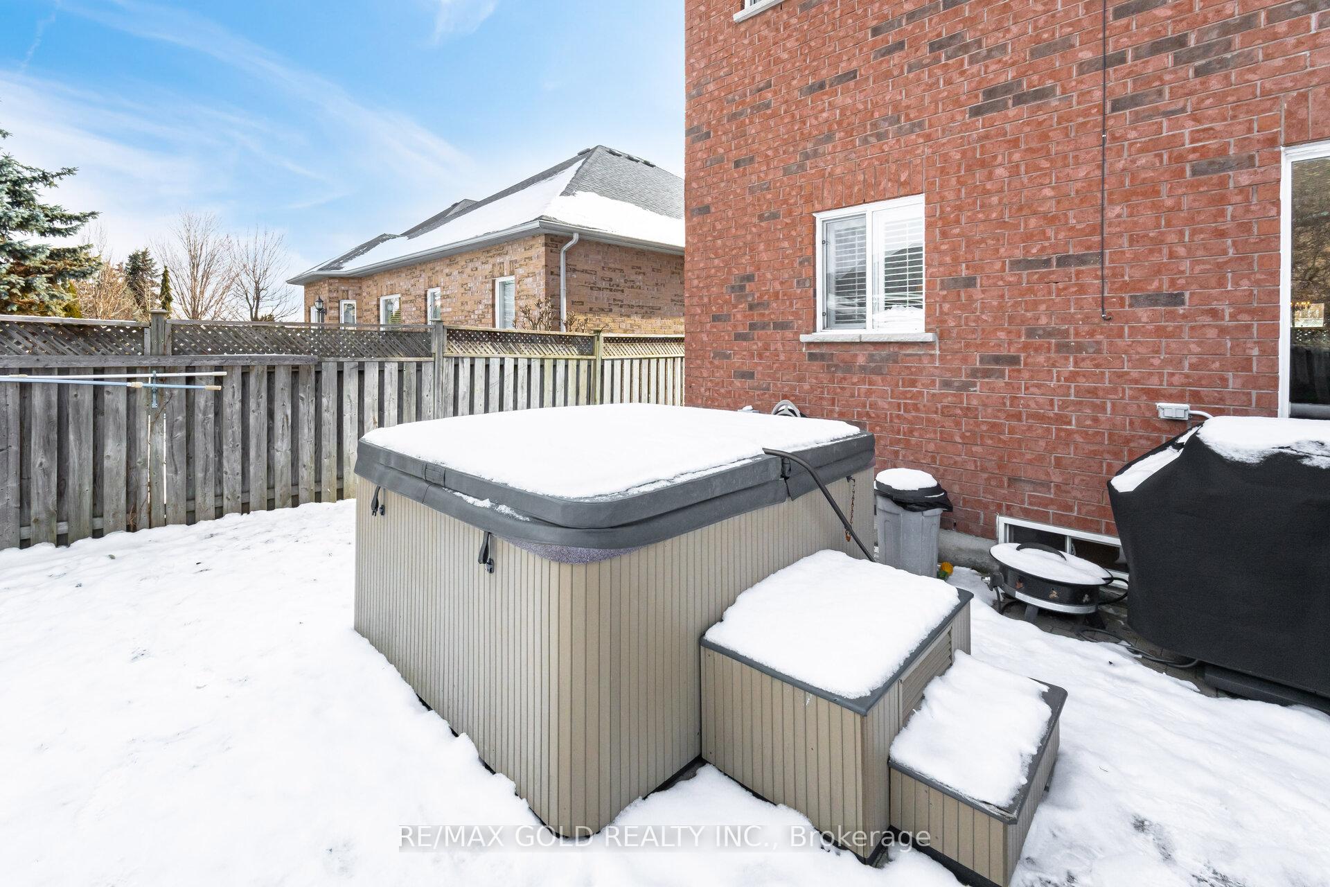 Photo 33 of 20 Treeview Crescent, Caledon, Rural Caledon — HOMEH