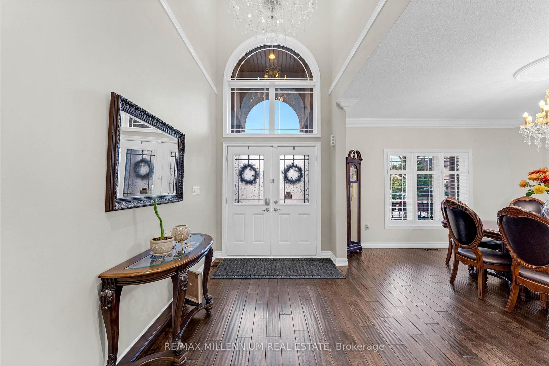 Photo 14 of 56 Pelech Crescent, Hamilton, Stoney Creek Mountain — HOMEH