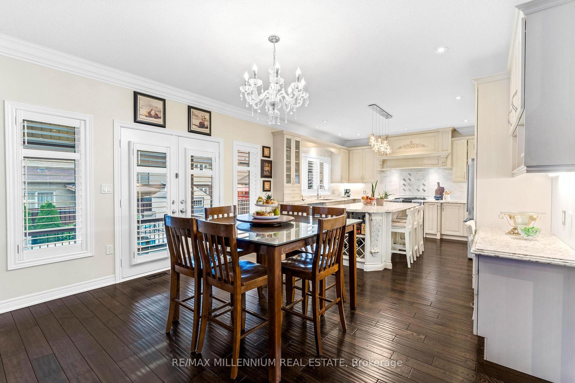 Photo 9 of 56 Pelech Crescent, Hamilton, Stoney Creek Mountain — HOMEH