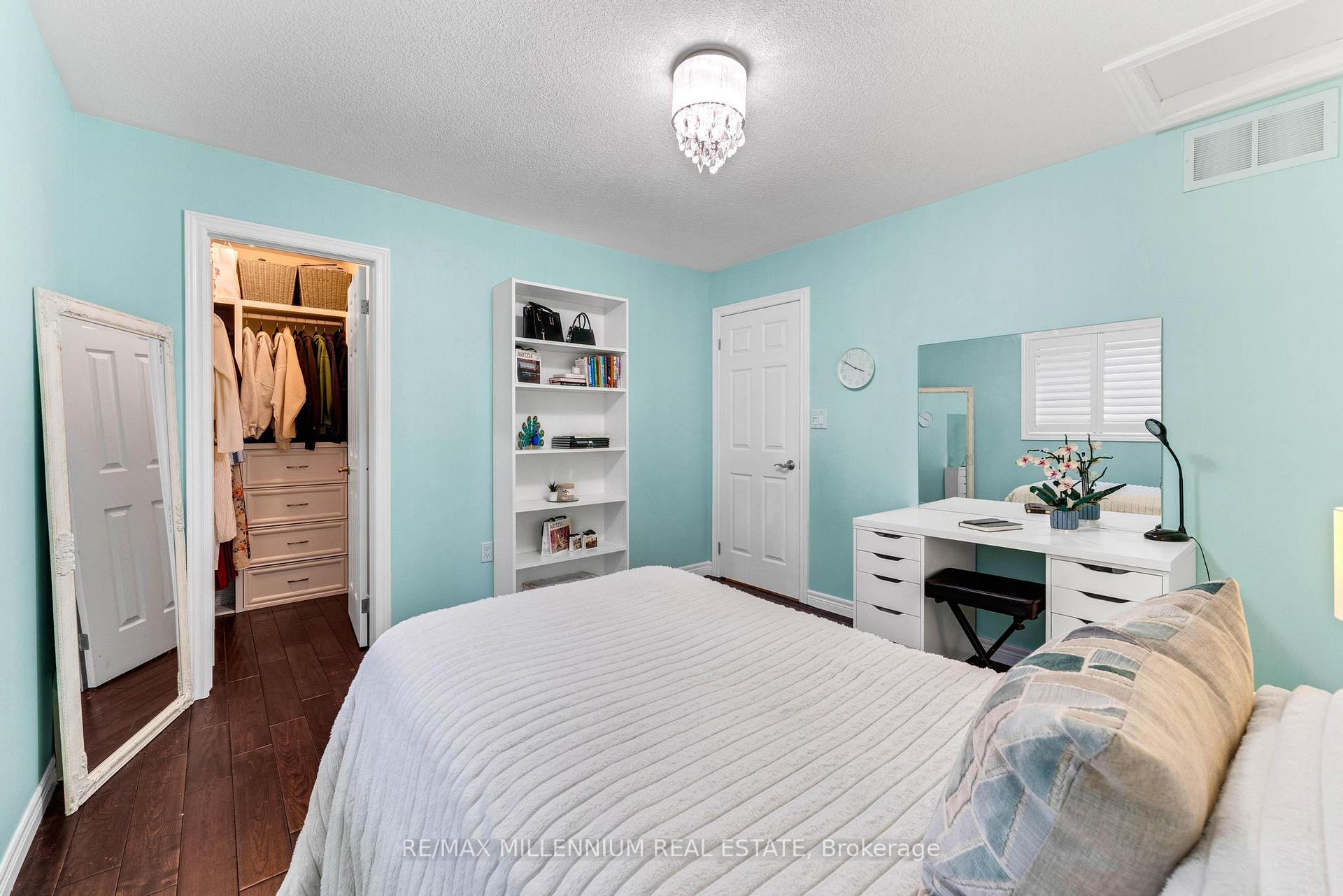 Photo 30 of 56 Pelech Crescent, Hamilton, Stoney Creek Mountain — HOMEH