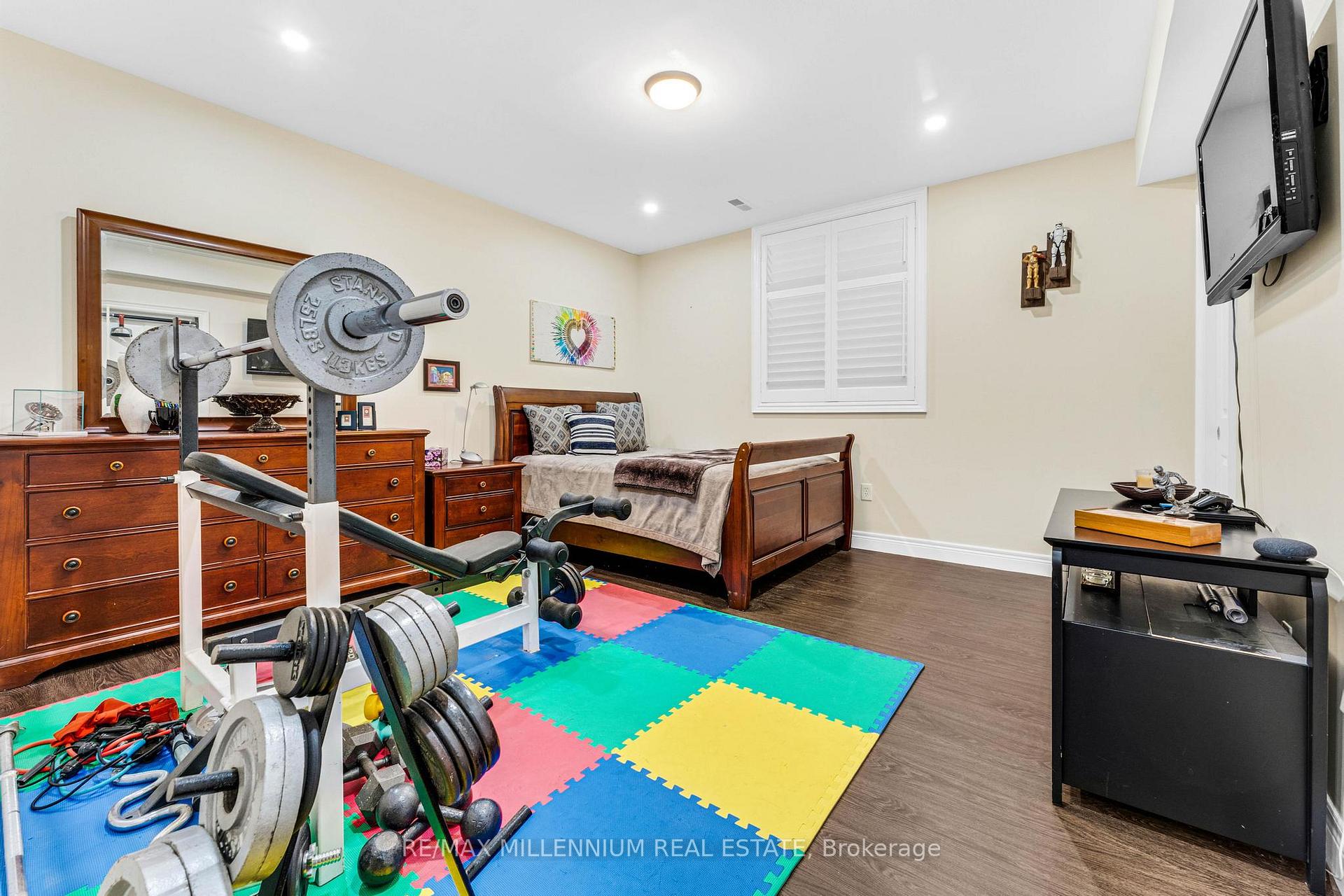 Photo 37 of 56 Pelech Crescent, Hamilton, Stoney Creek Mountain — HOMEH