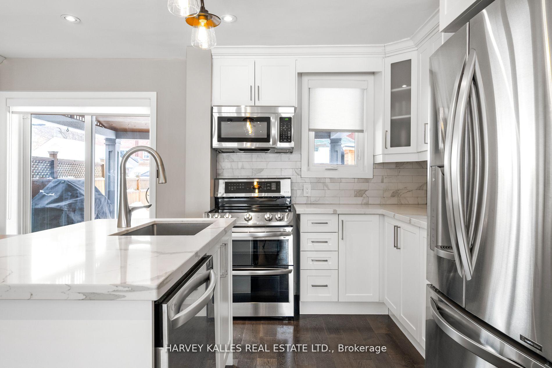 Photo 7 of 82 Hertle Avenue, Toronto, Greenwood-Coxwell — HOMEH
