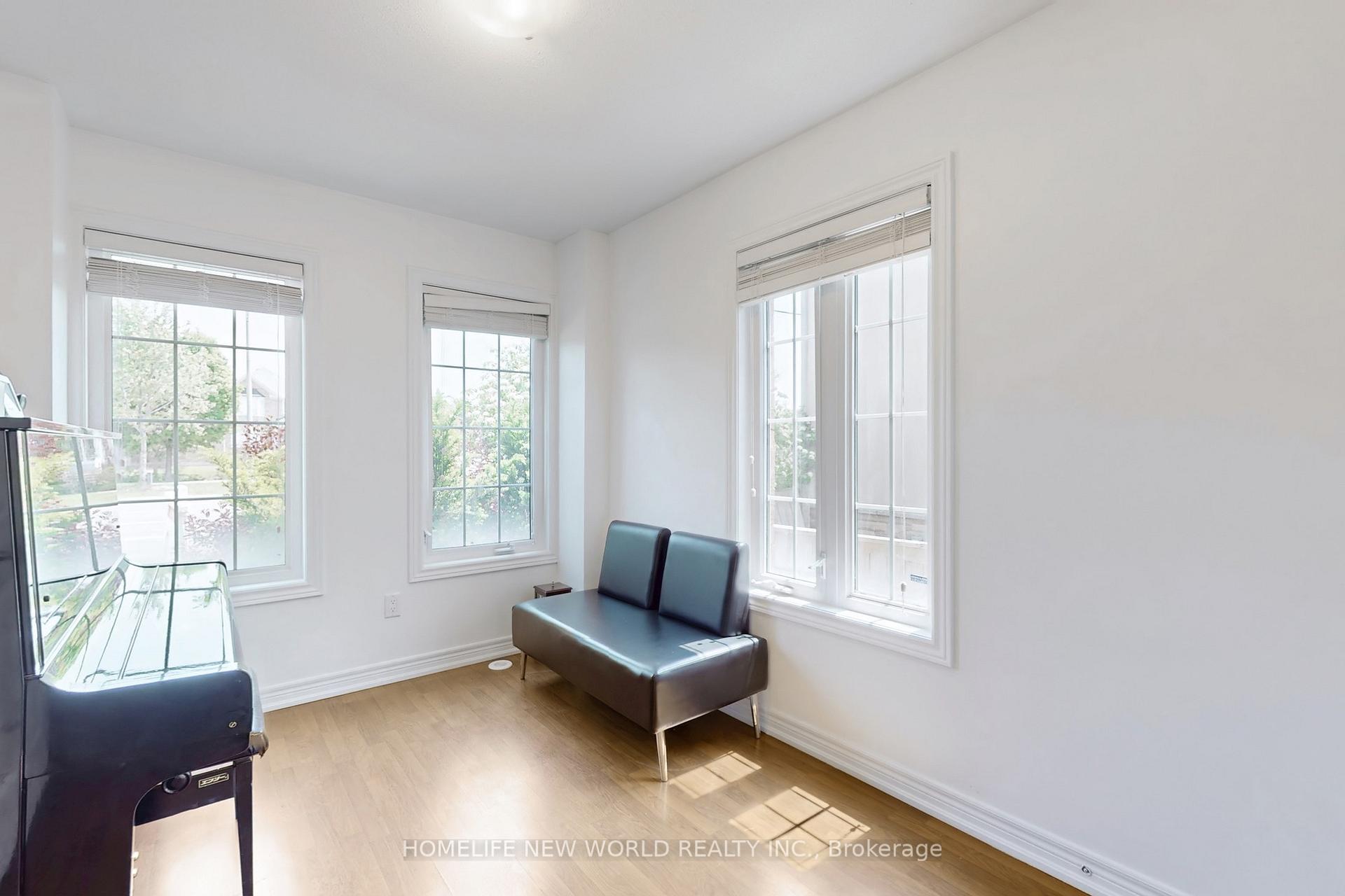 Photo 11 of 9860 Mccowan Road, Markham, Berczy — HOMEH