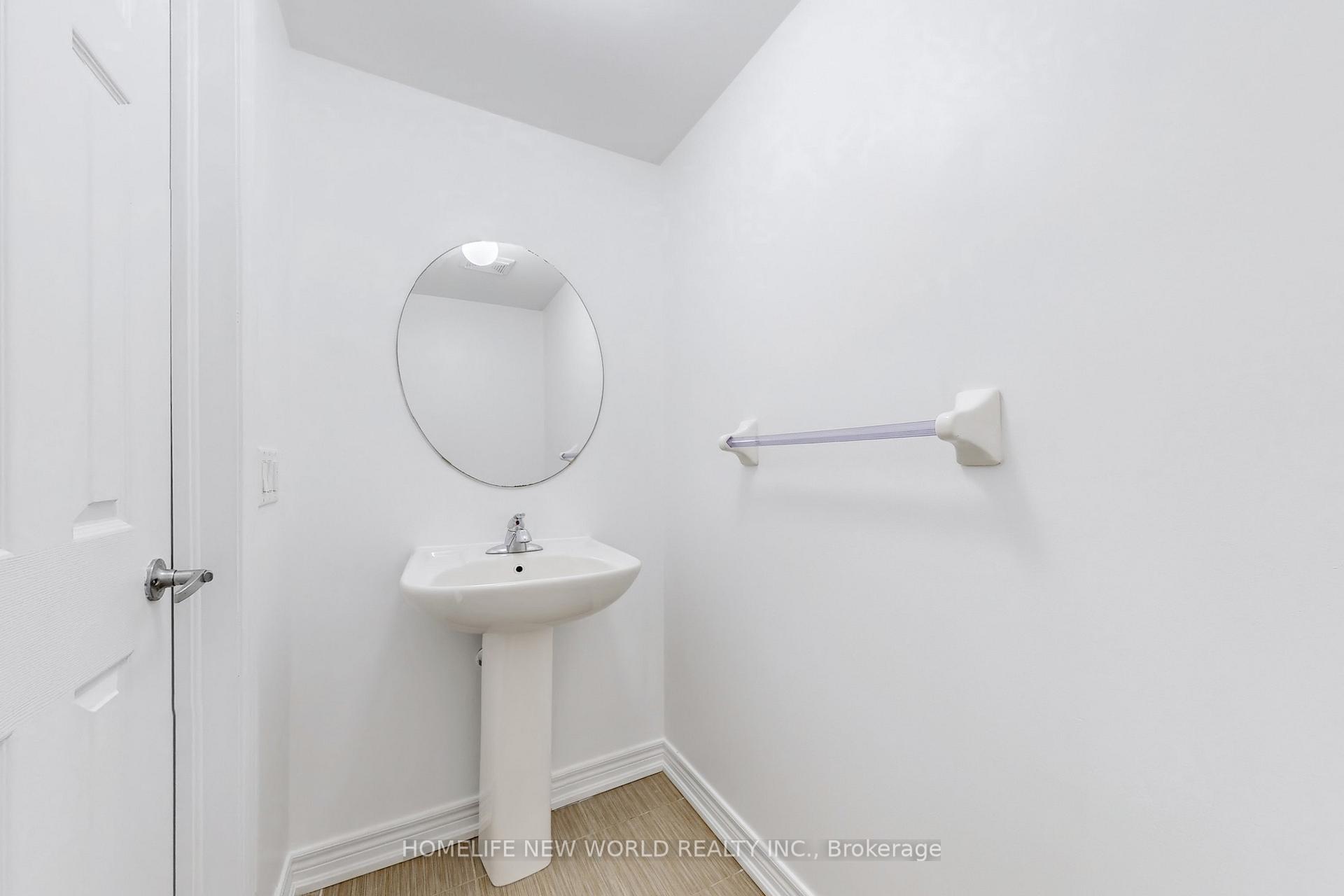 Photo 3 of 9860 Mccowan Road, Markham, Berczy — HOMEH