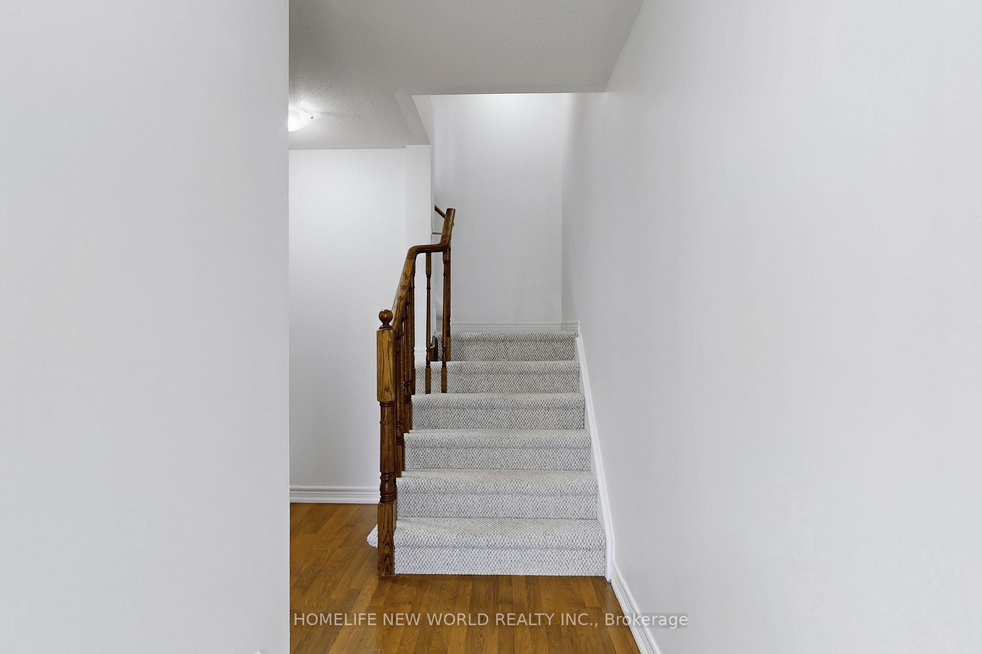 Photo 7 of 9860 Mccowan Road, Markham, Berczy — HOMEH