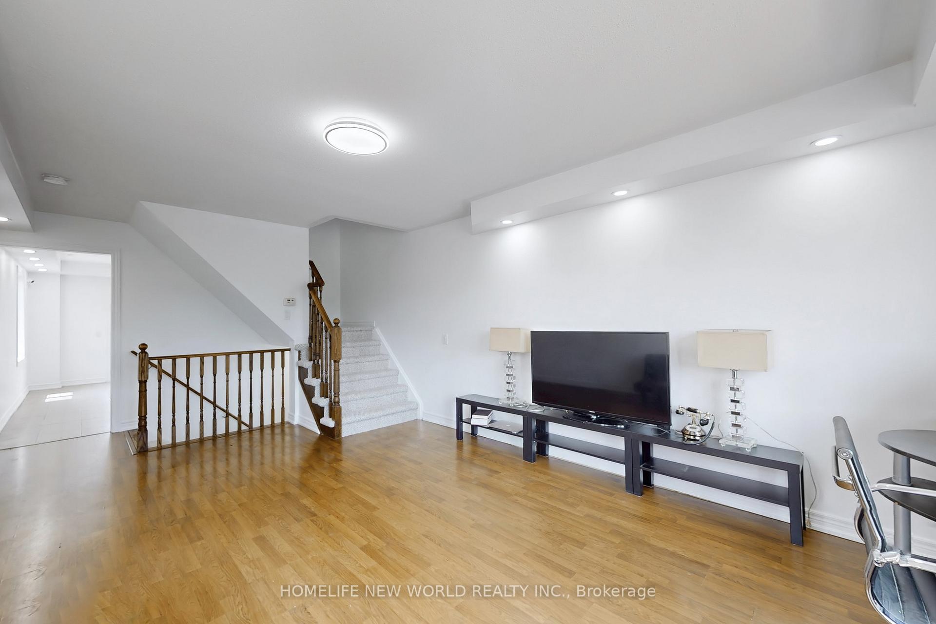 Photo 22 of 9860 Mccowan Road, Markham, Berczy — HOMEH