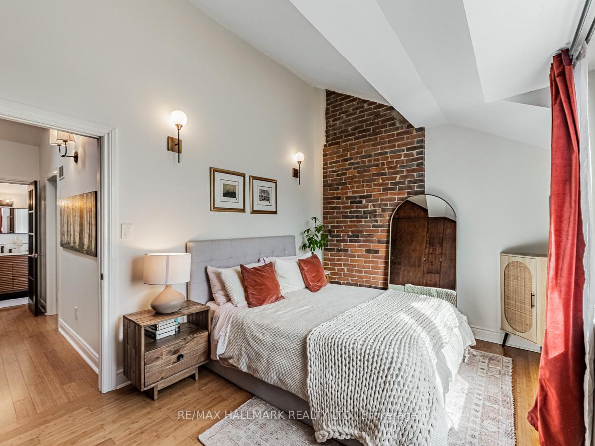 Photo 9 of 1584 Dundas Street E, Toronto, South Riverdale — HOMEH