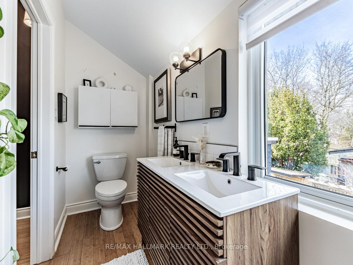 Photo 17 of 1584 Dundas Street E, Toronto, South Riverdale — HOMEH