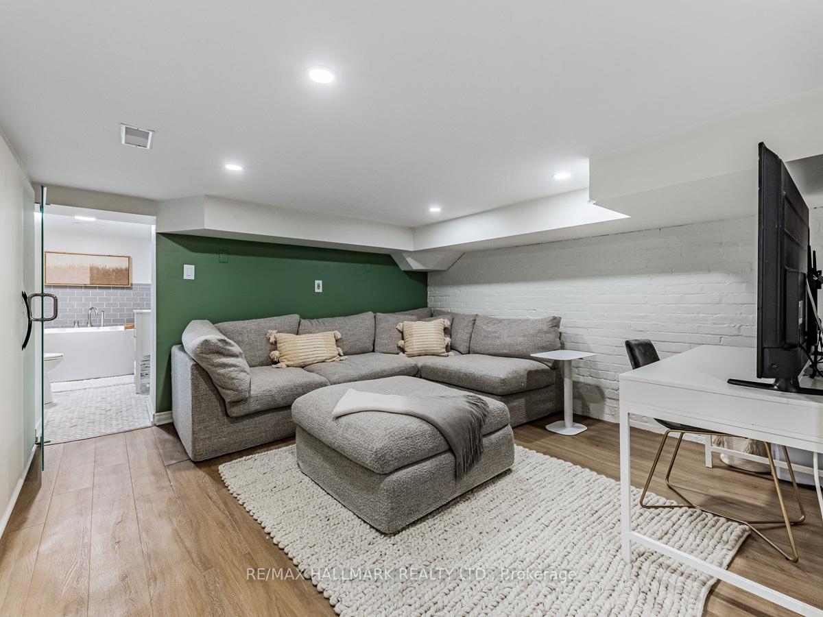 Photo 22 of 1584 Dundas Street E, Toronto, South Riverdale — HOMEH
