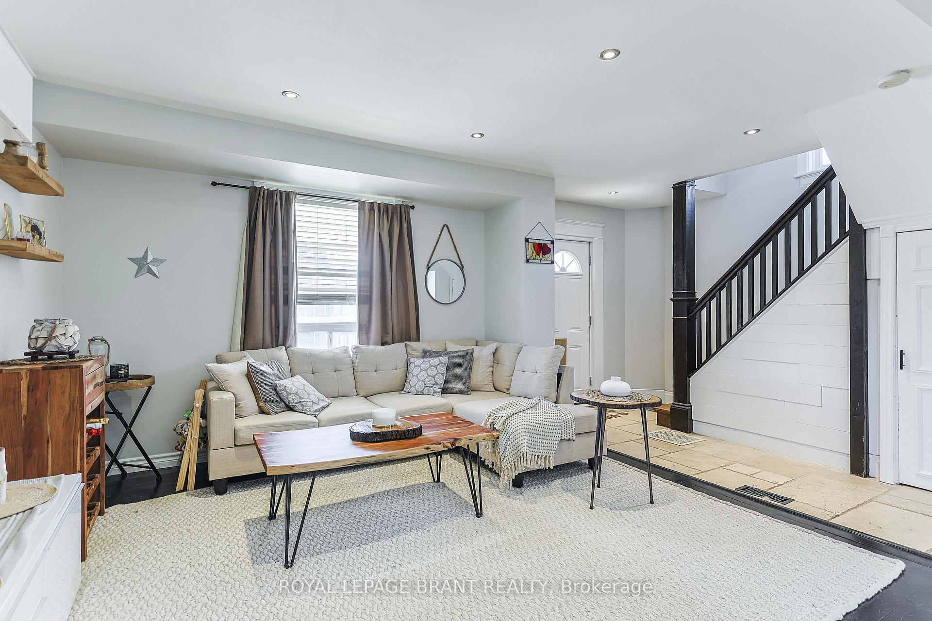 Photo 32 of 162 Mill Street, Kitchener — HOMEH