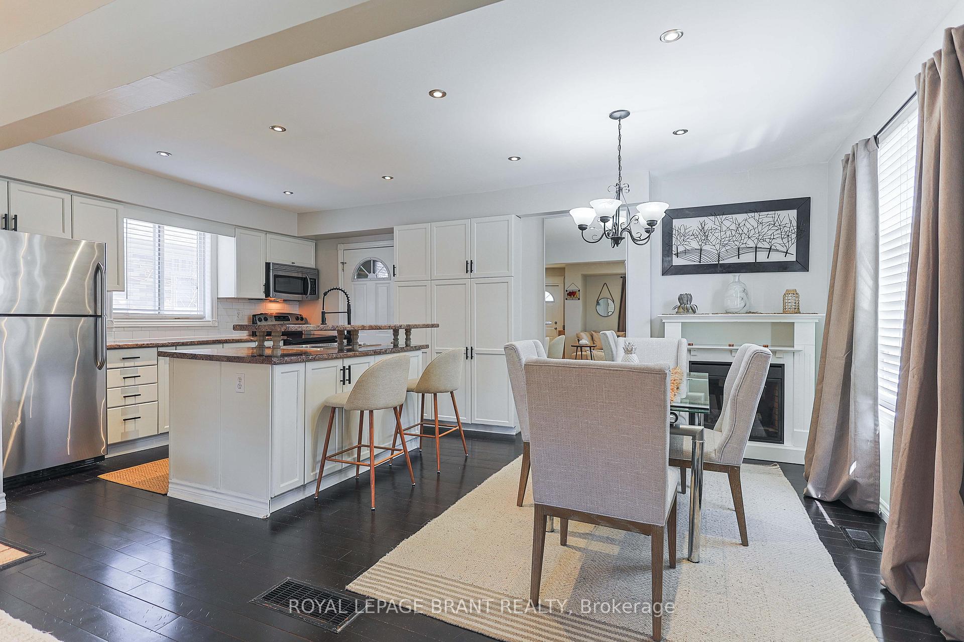Photo 10 of 162 Mill Street, Kitchener — HOMEH