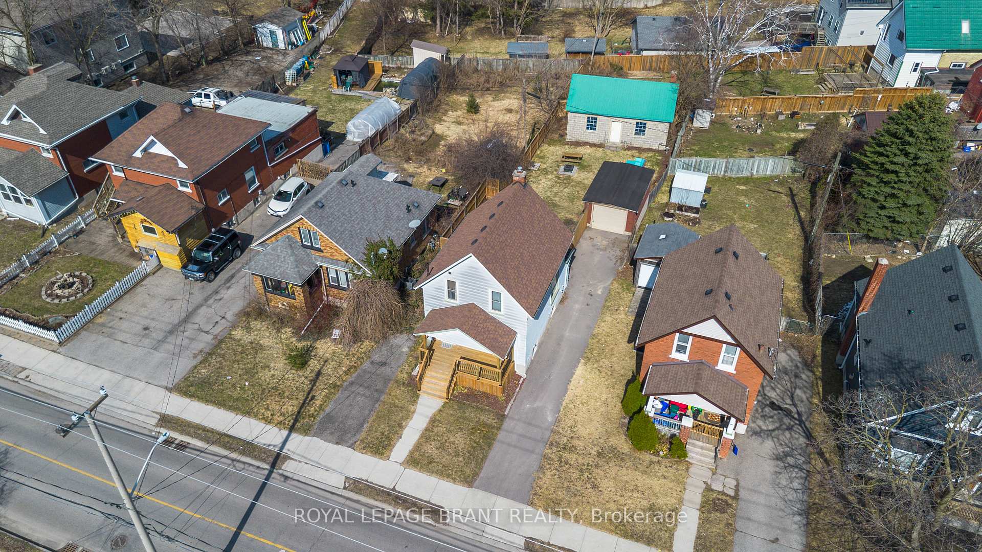 Photo 23 of 162 Mill Street, Kitchener — HOMEH