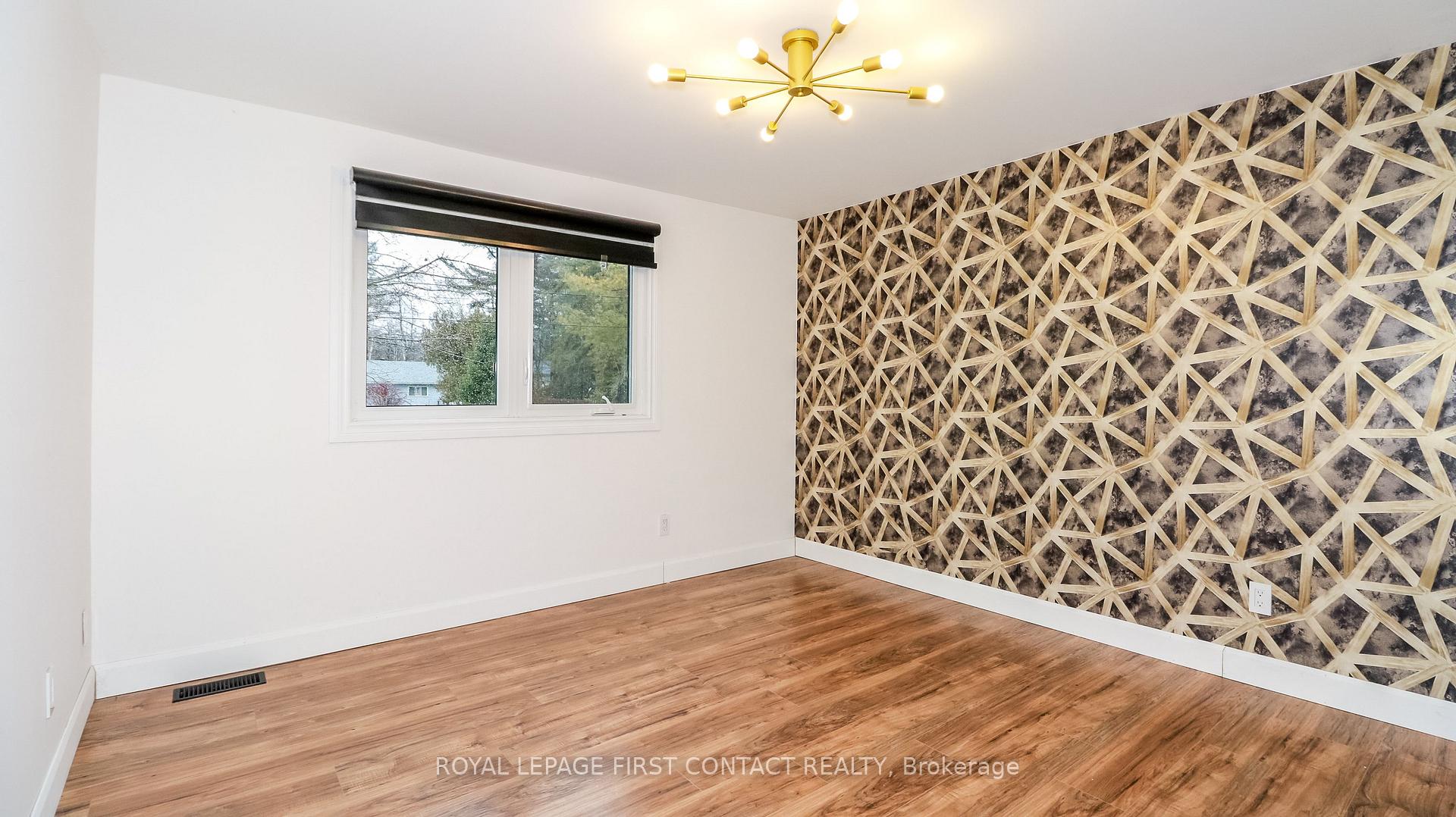 Photo 21 of 2427 Wallace Avenue, Innisfil, Alcona — HOMEH