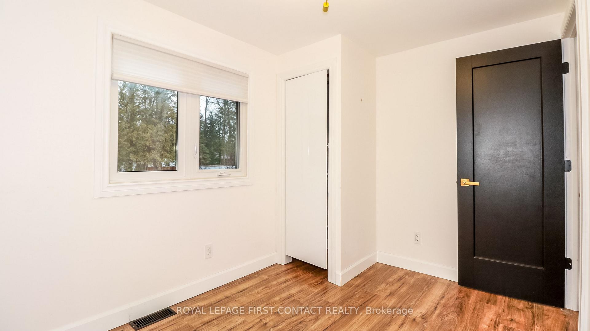 Photo 6 of 2427 Wallace Avenue, Innisfil, Alcona — HOMEH