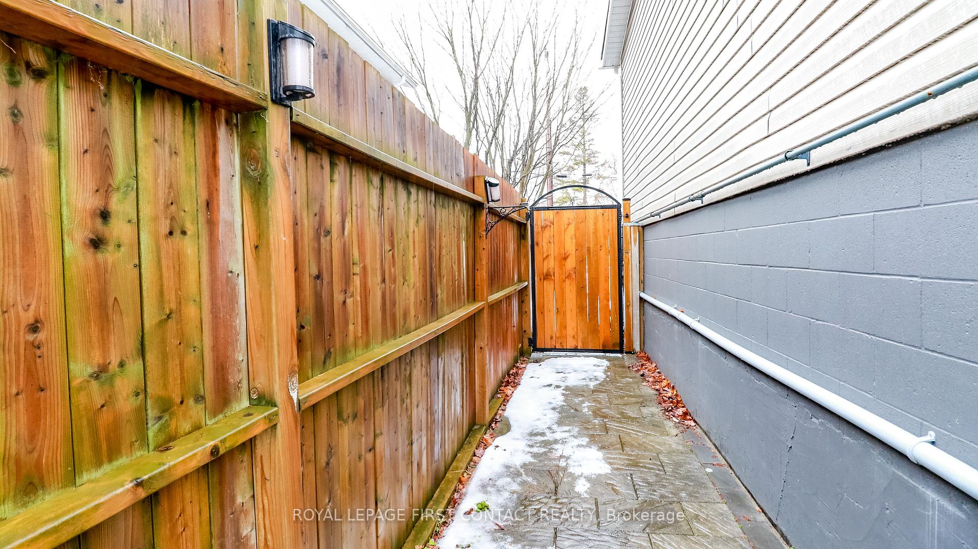 Photo 30 of 2427 Wallace Avenue, Innisfil, Alcona — HOMEH