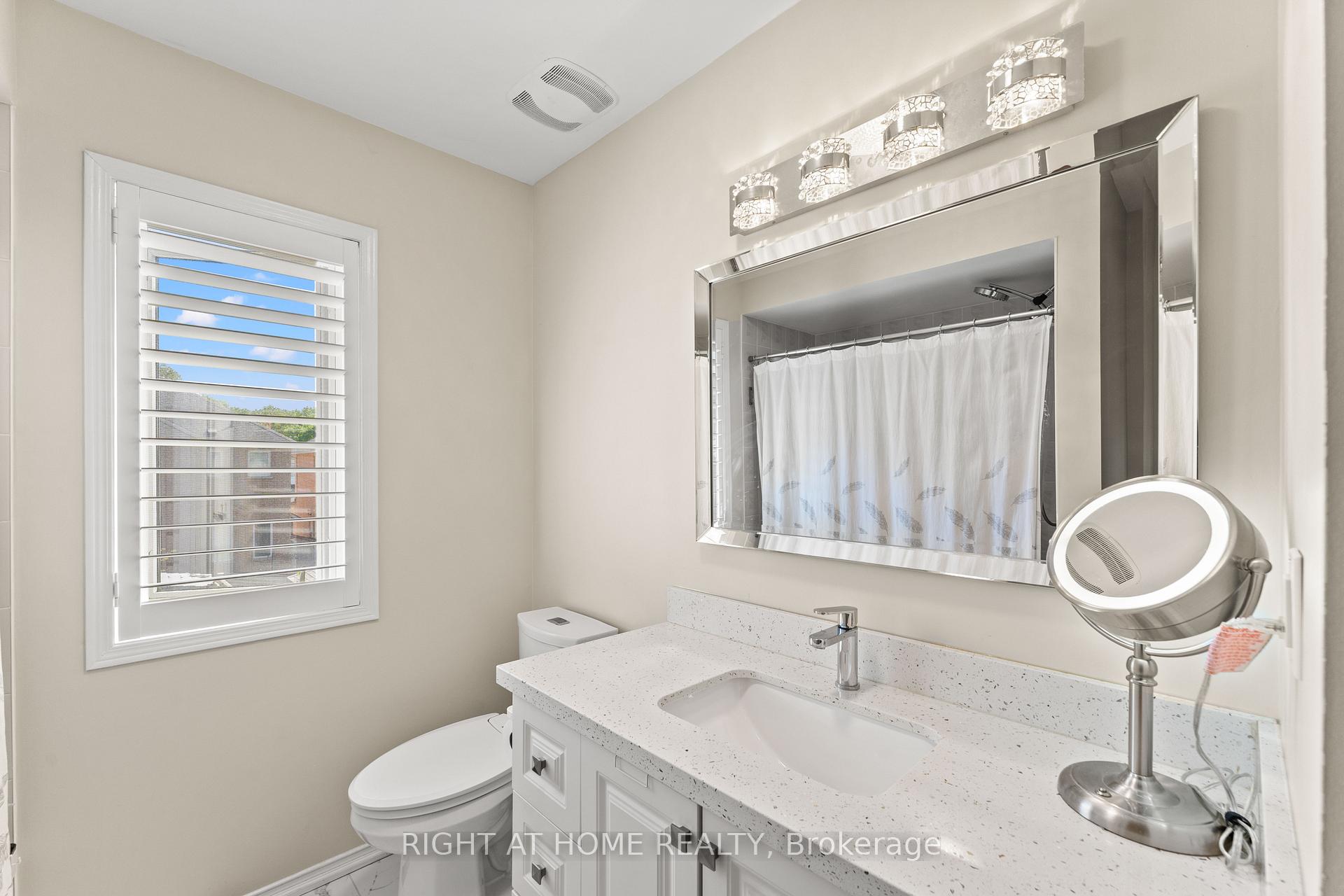 Photo 14 of 115 Ferncliffe Crescent, Markham, Cedarwood — HOMEH