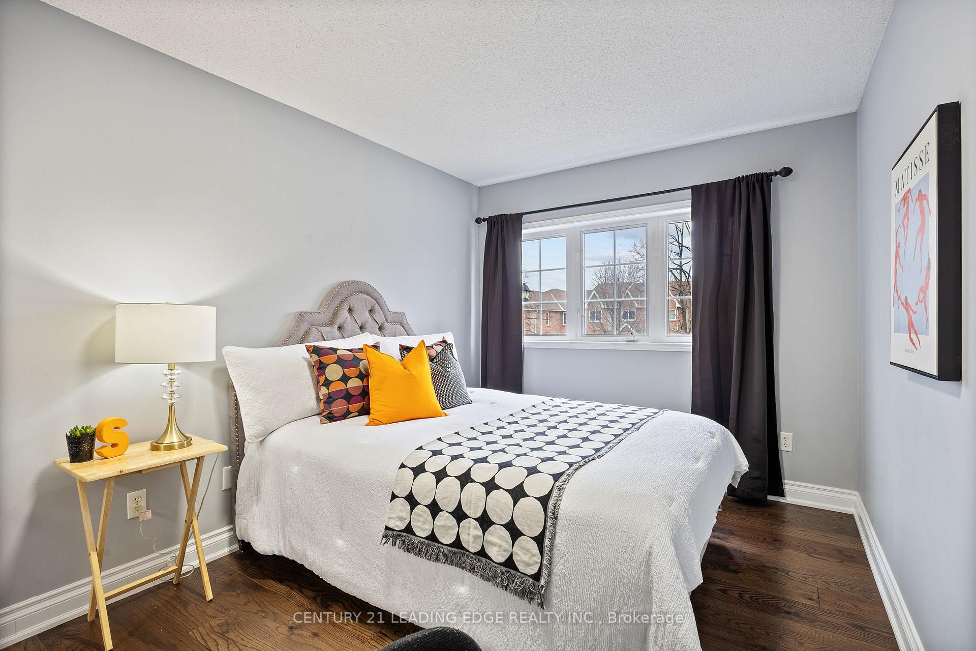 Photo 35 of 38 Thorp Crescent, Ajax, Central West — HOMEH