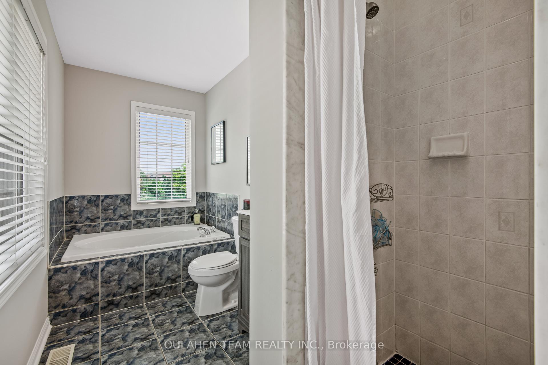 Photo 19 of 66 Madeira Avenue, Vaughan, Vellore Village — HOMEH