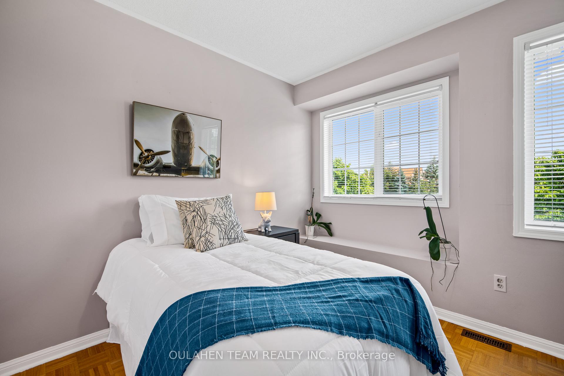 Photo 20 of 66 Madeira Avenue, Vaughan, Vellore Village — HOMEH