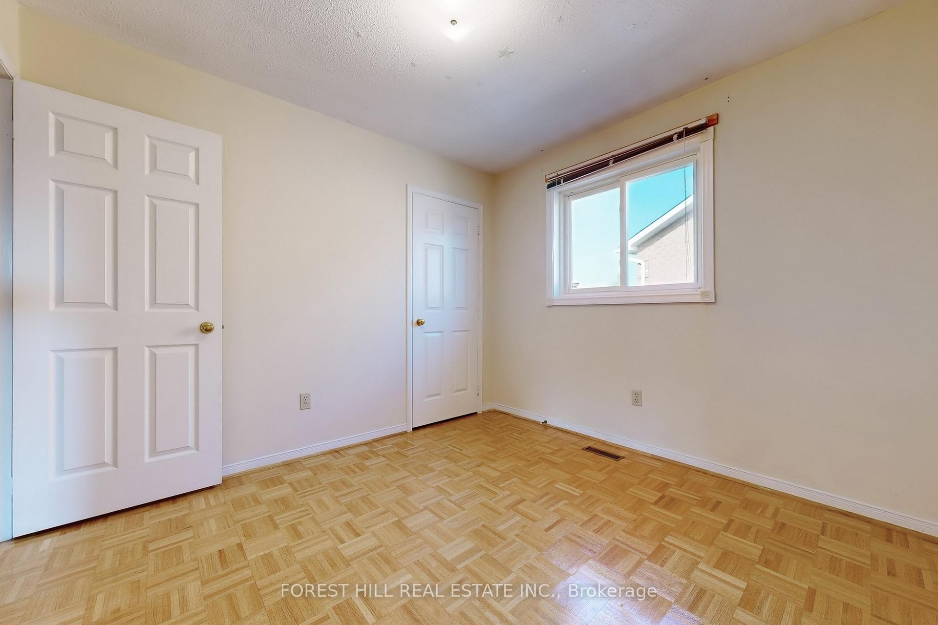 Photo 23 of 29 Arisaig Drive, Vaughan, Maple — HOMEH