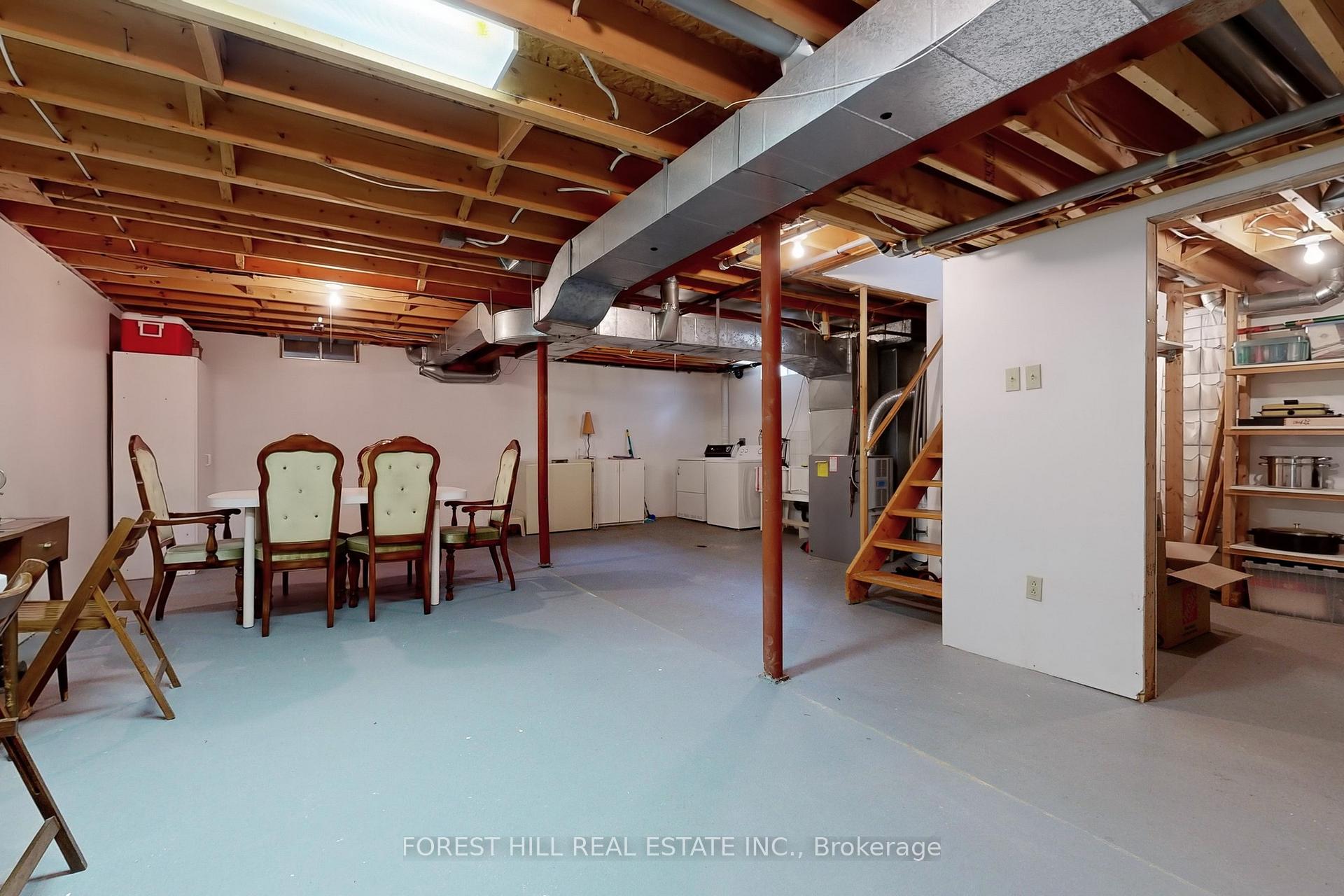 Photo 25 of 29 Arisaig Drive, Vaughan, Maple — HOMEH
