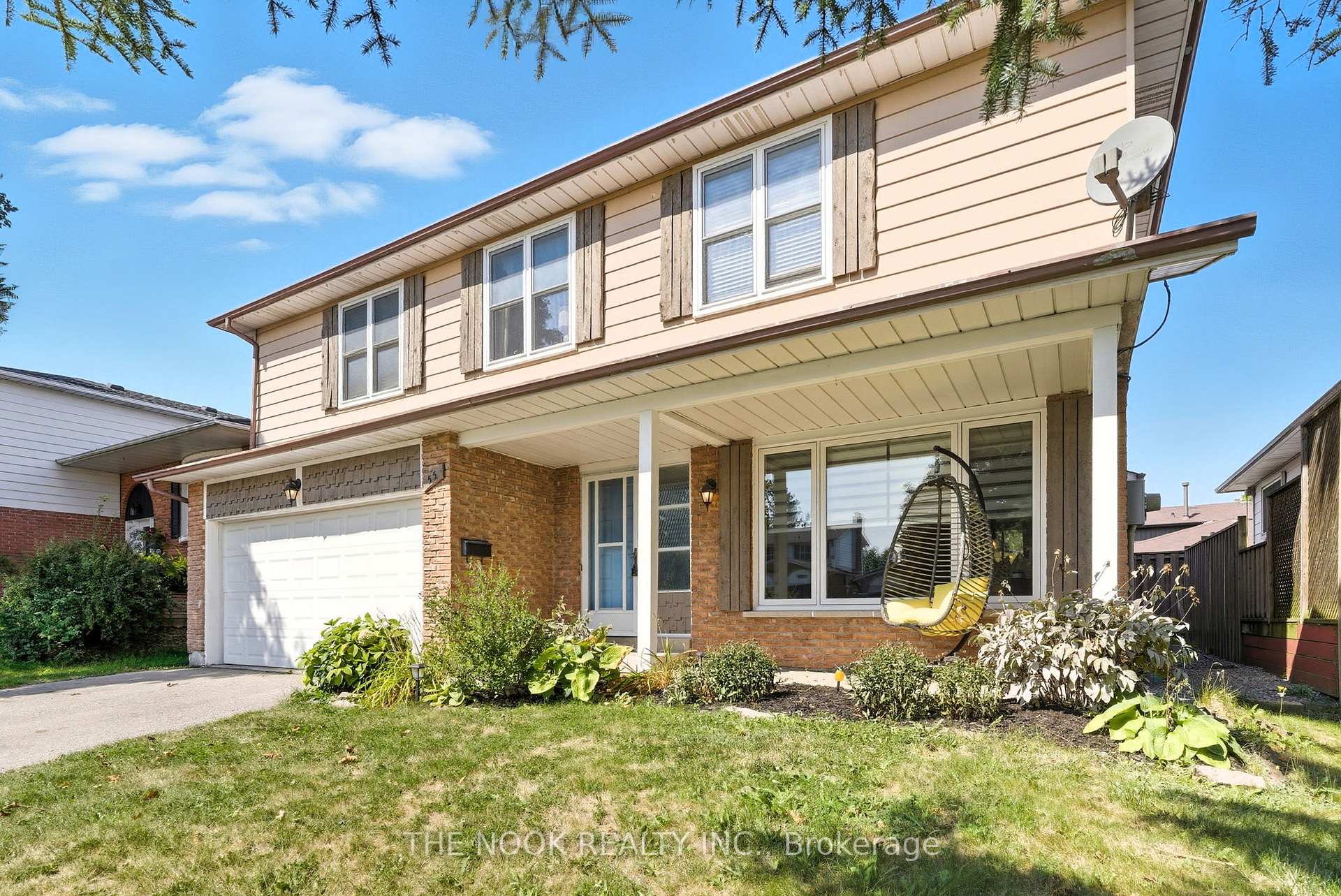Photo 2 of 55 Rosalynne Avenue, Clarington, Bowmanville — HOMEH